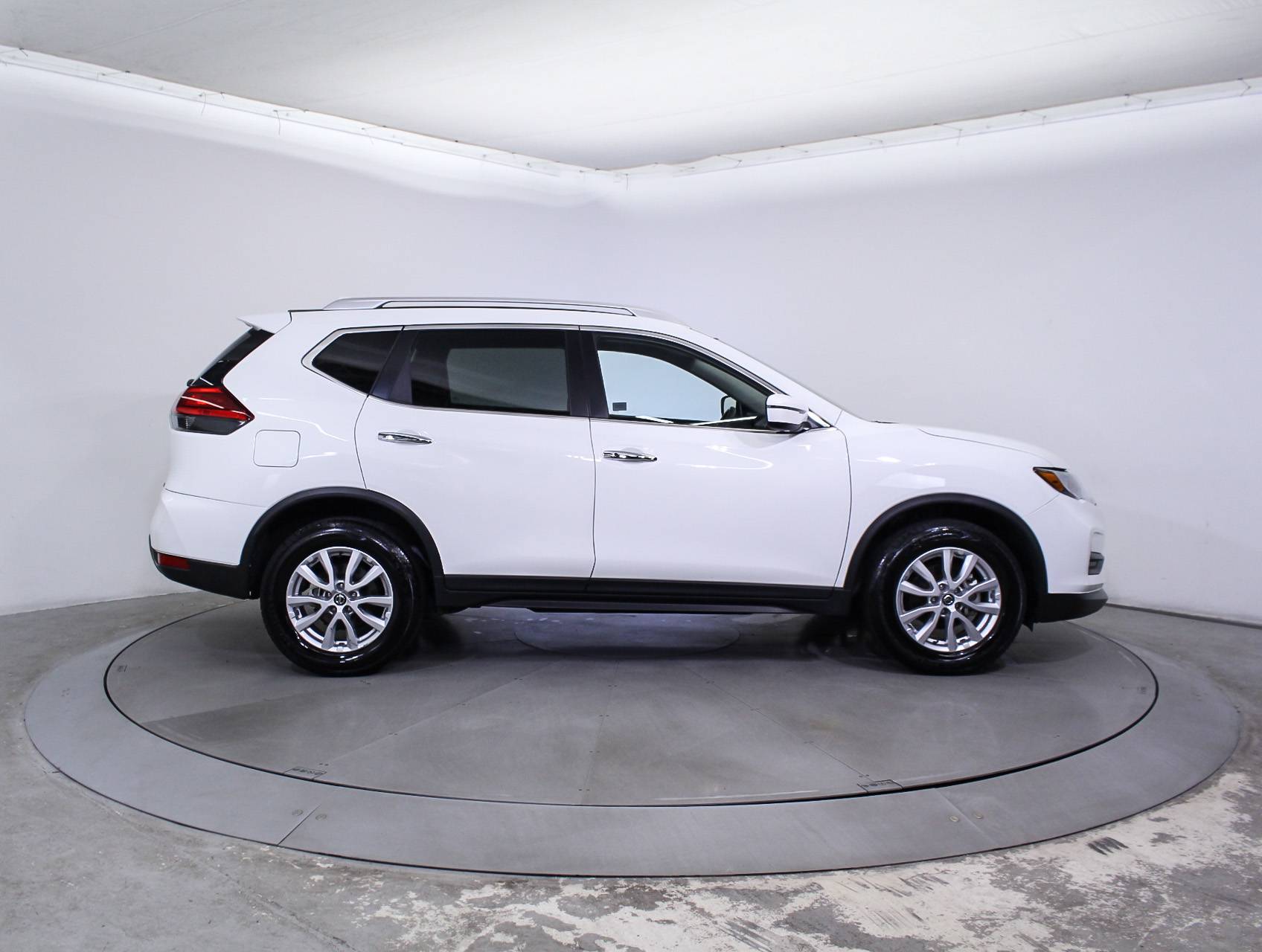 Florida Fine Cars - Used NISSAN ROGUE 2017 MIAMI Sv