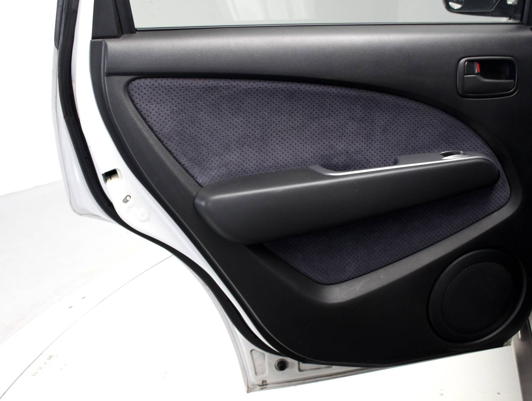 Florida Fine Cars - Used MITSUBISHI OUTLANDER 2003 WEST PALM XLS