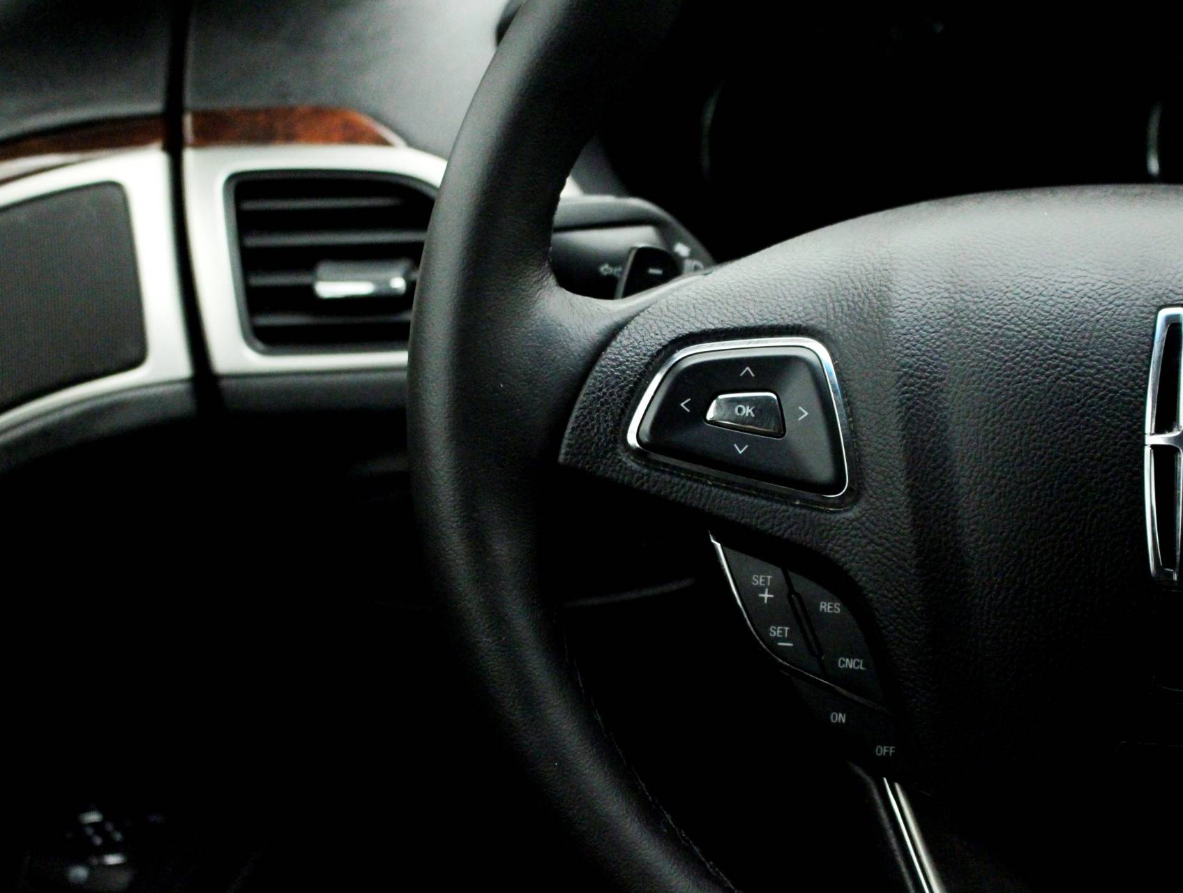 Florida Fine Cars - Used LINCOLN MKZ 2015 MIAMI 