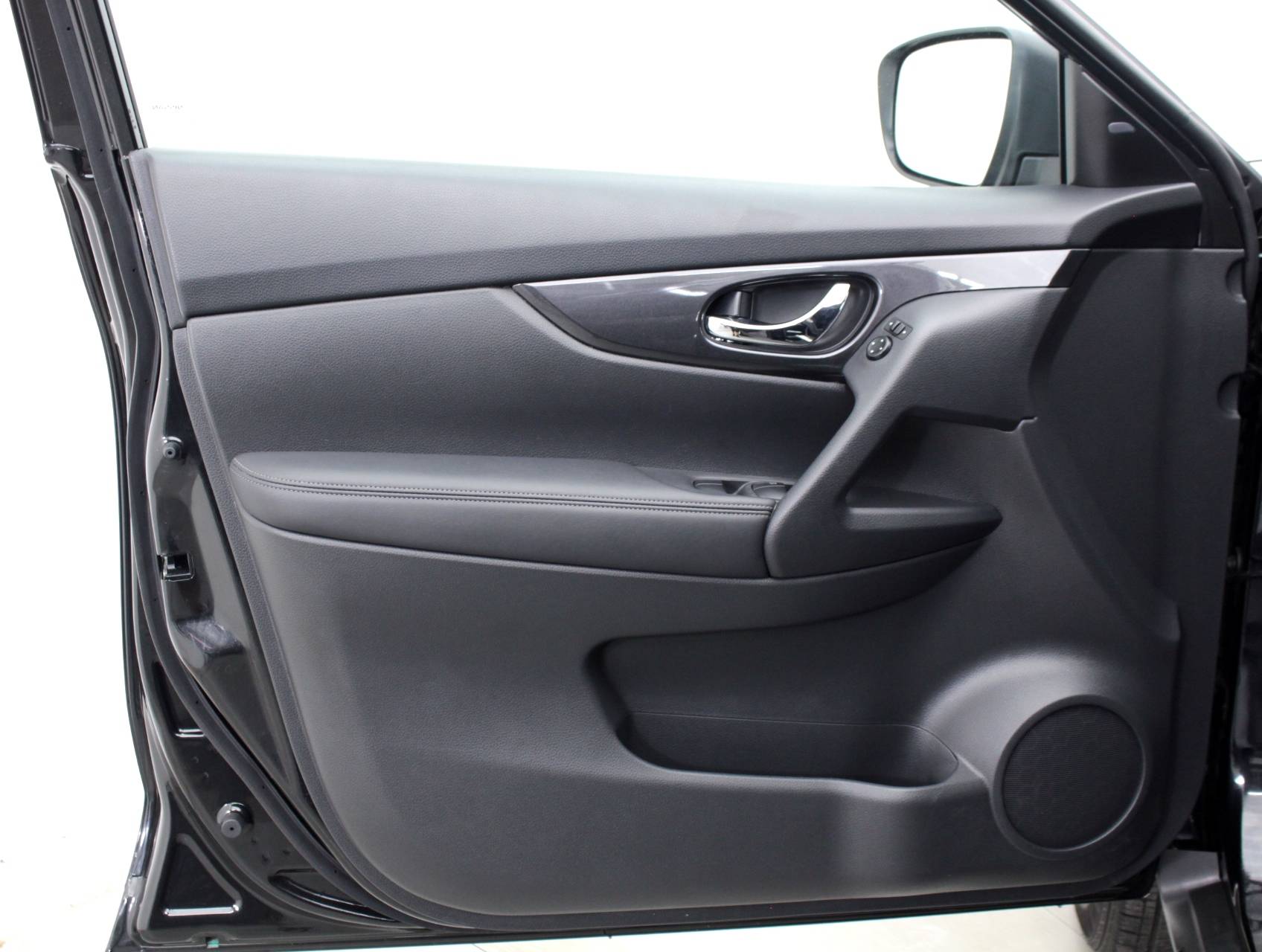 Florida Fine Cars - Used NISSAN ROGUE 2017 MIAMI Sv