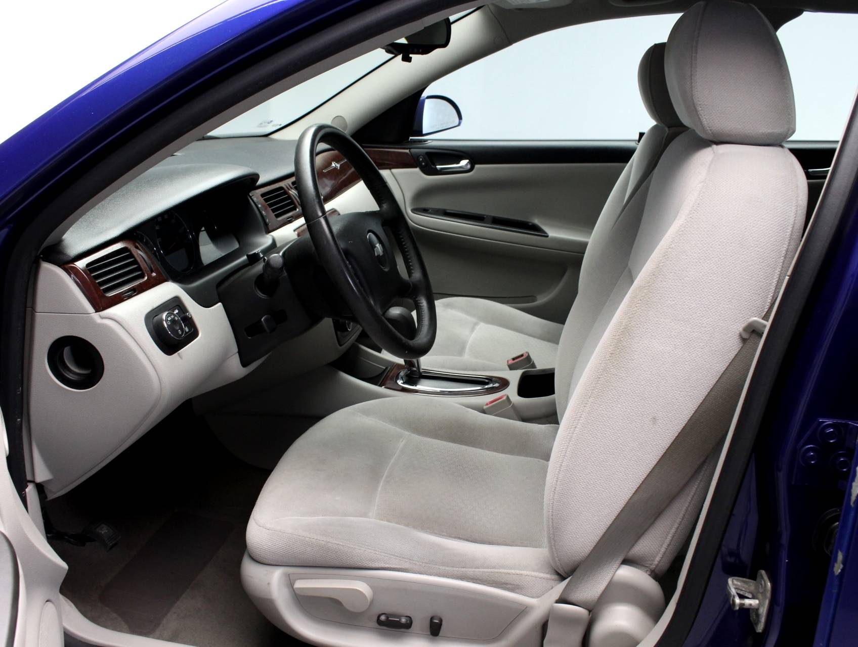 Florida Fine Cars - Used CHEVROLET IMPALA 2007 WEST PALM LT