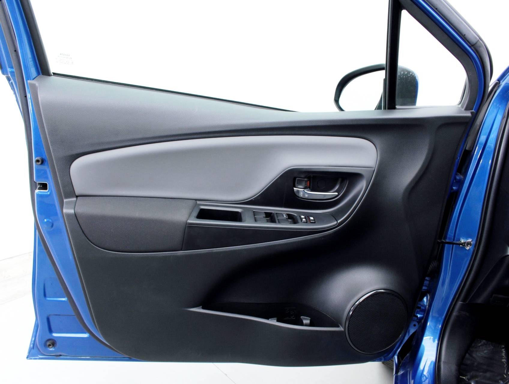 Florida Fine Cars - Used TOYOTA YARIS 2015 HOLLYWOOD Se