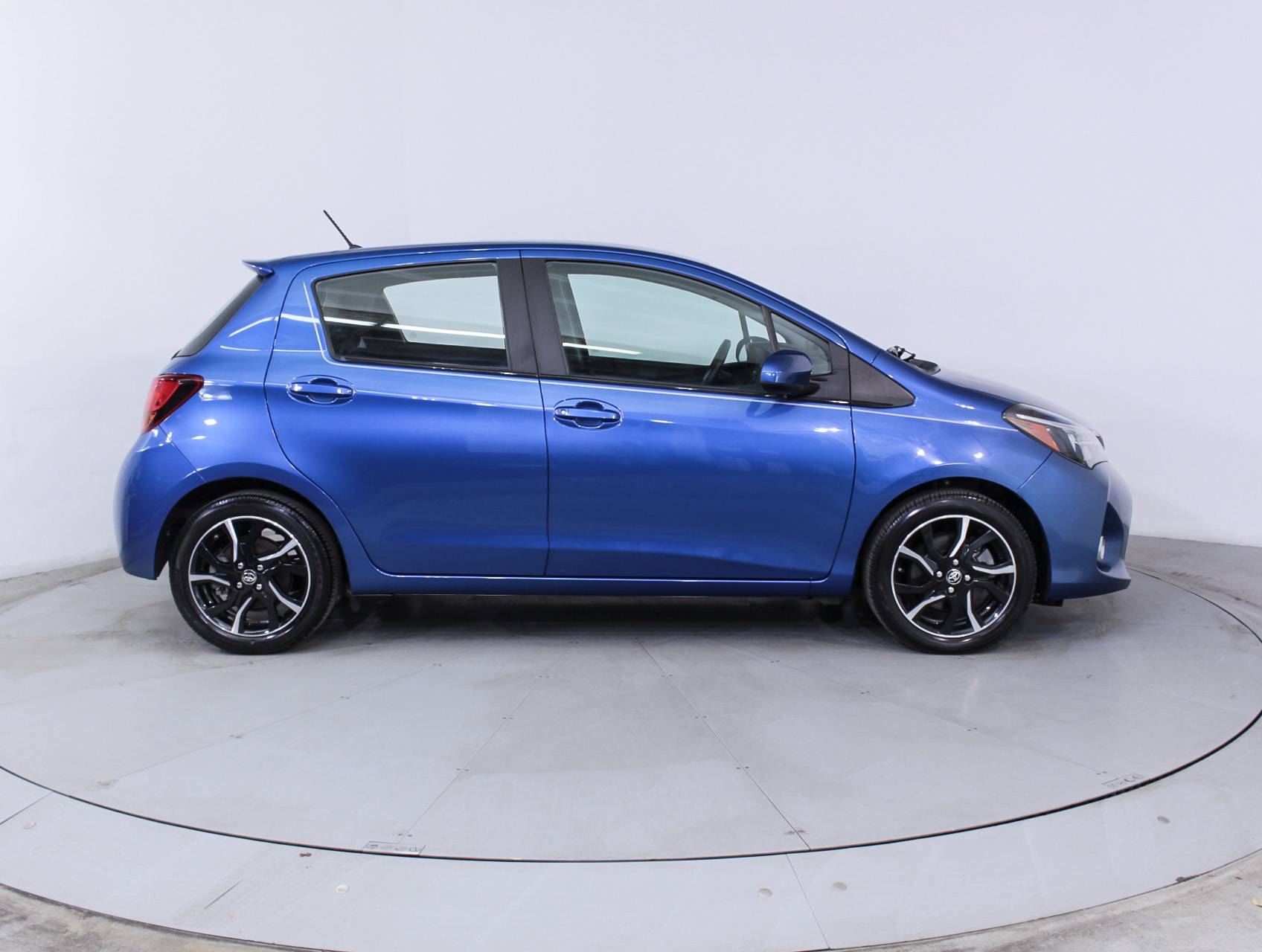 Florida Fine Cars - Used TOYOTA YARIS 2015 HOLLYWOOD Se