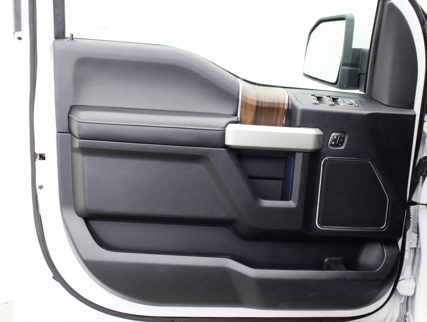 Florida Fine Cars - Used FORD F 150 2017 MARGATE LARIAT