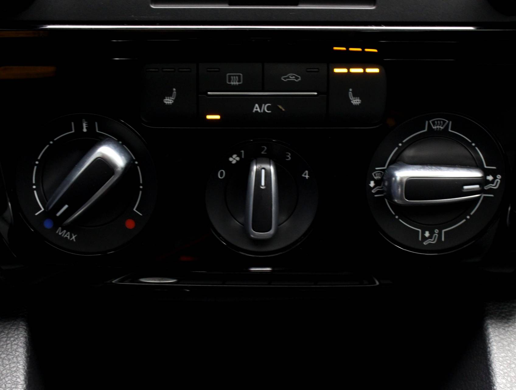 Florida Fine Cars - Used VOLKSWAGEN JETTA 2015 MIAMI TDI SE