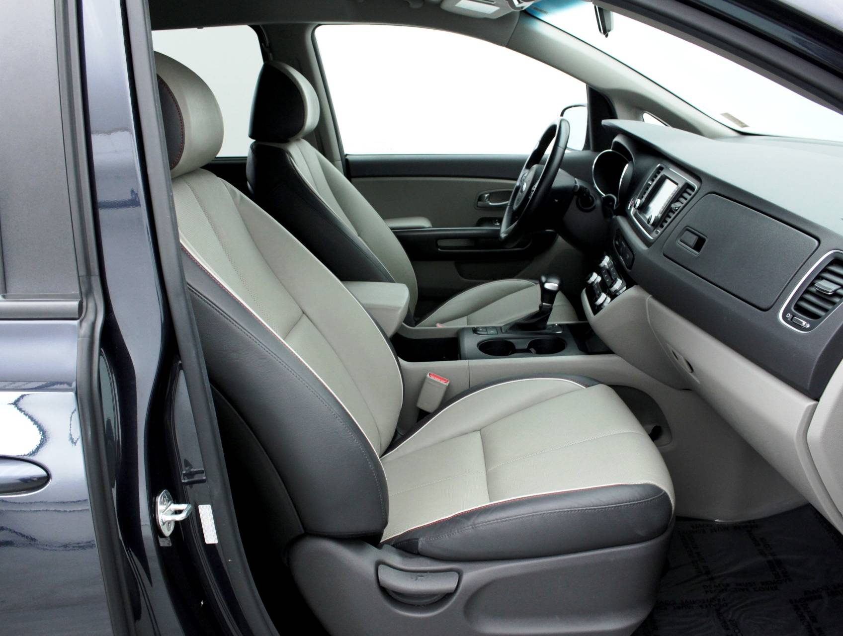 Florida Fine Cars - Used KIA SEDONA 2017 MIAMI Lx