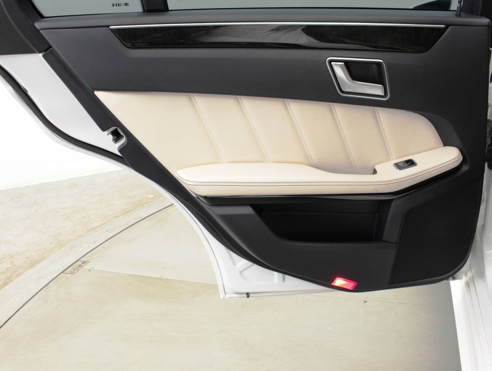 Florida Fine Cars - Used MERCEDES-BENZ E CLASS 2014 HOLLYWOOD E250 BLUETEC