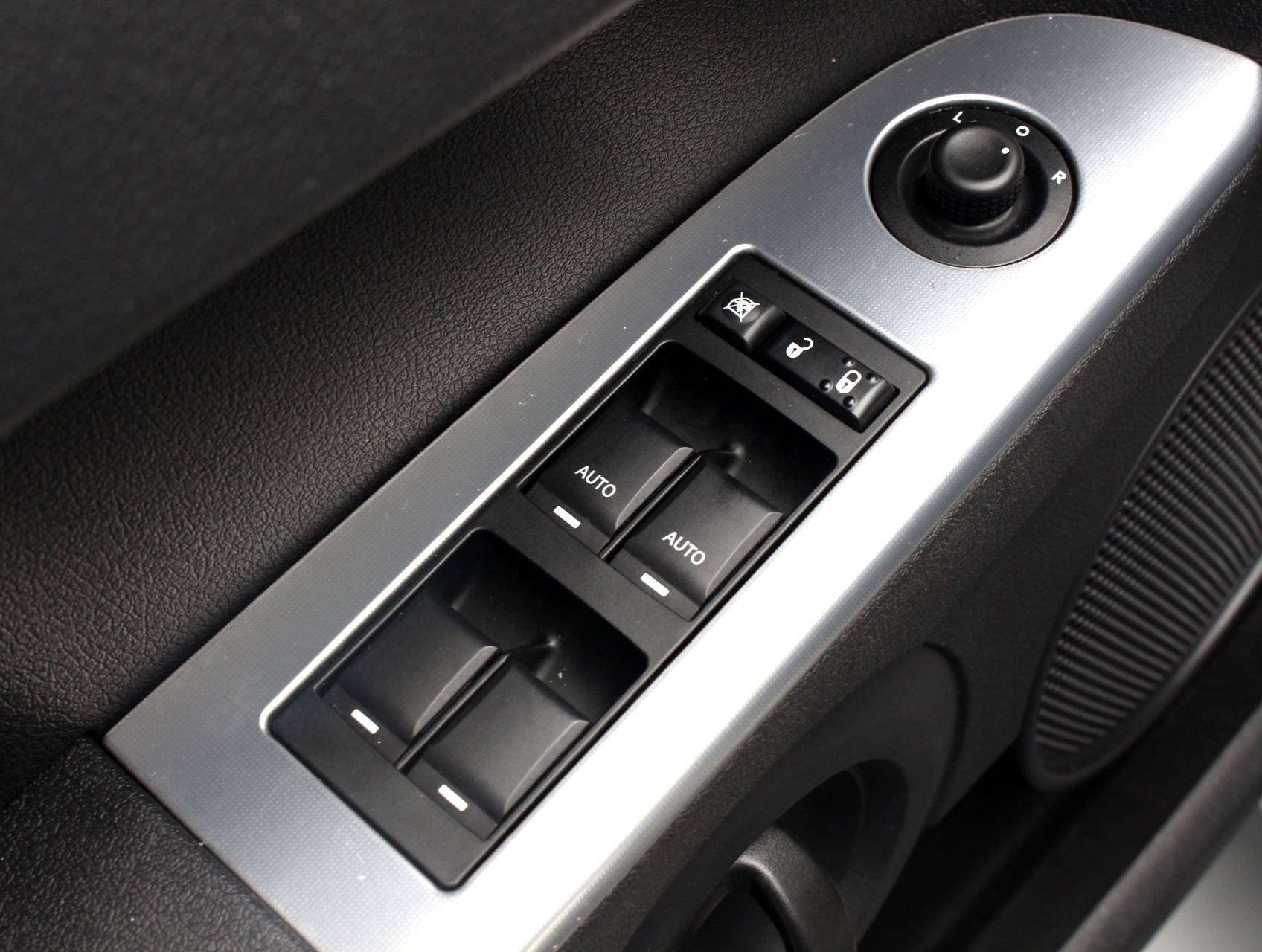 Florida Fine Cars - Used JEEP COMMANDER 2008 WEST PALM SPORT