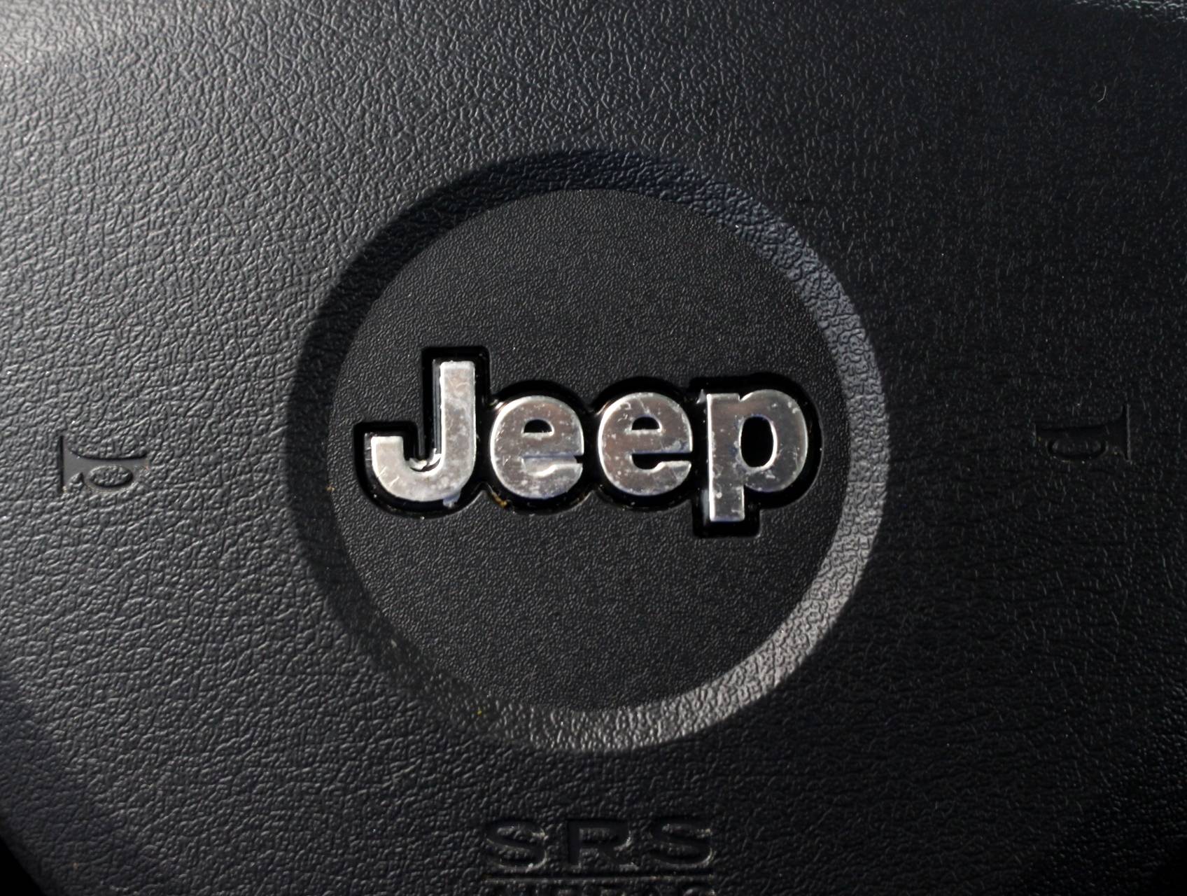 Florida Fine Cars - Used JEEP COMMANDER 2008 WEST PALM SPORT