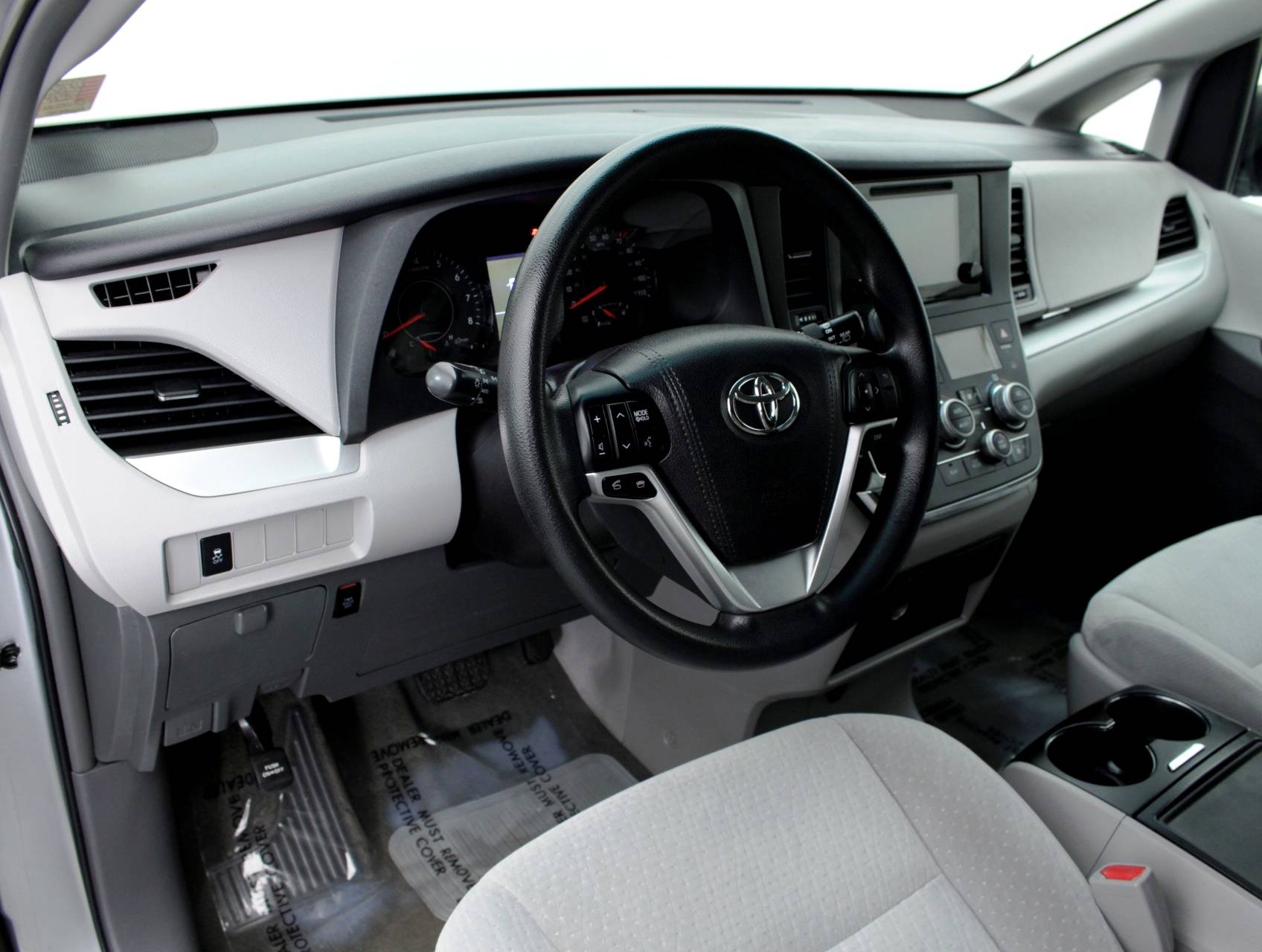 Florida Fine Cars - Used TOYOTA SIENNA 2015 MIAMI Le
