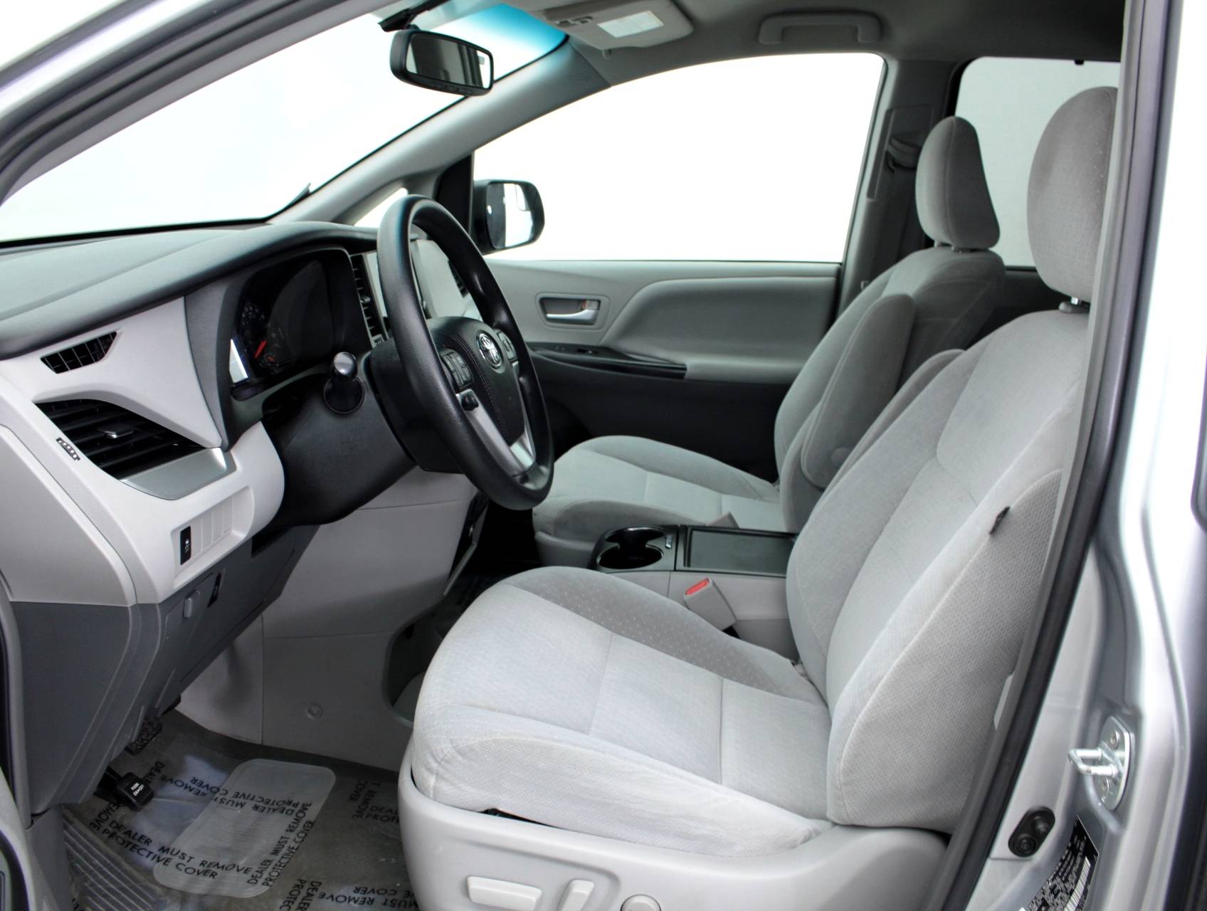 Florida Fine Cars - Used TOYOTA SIENNA 2015 MIAMI Le