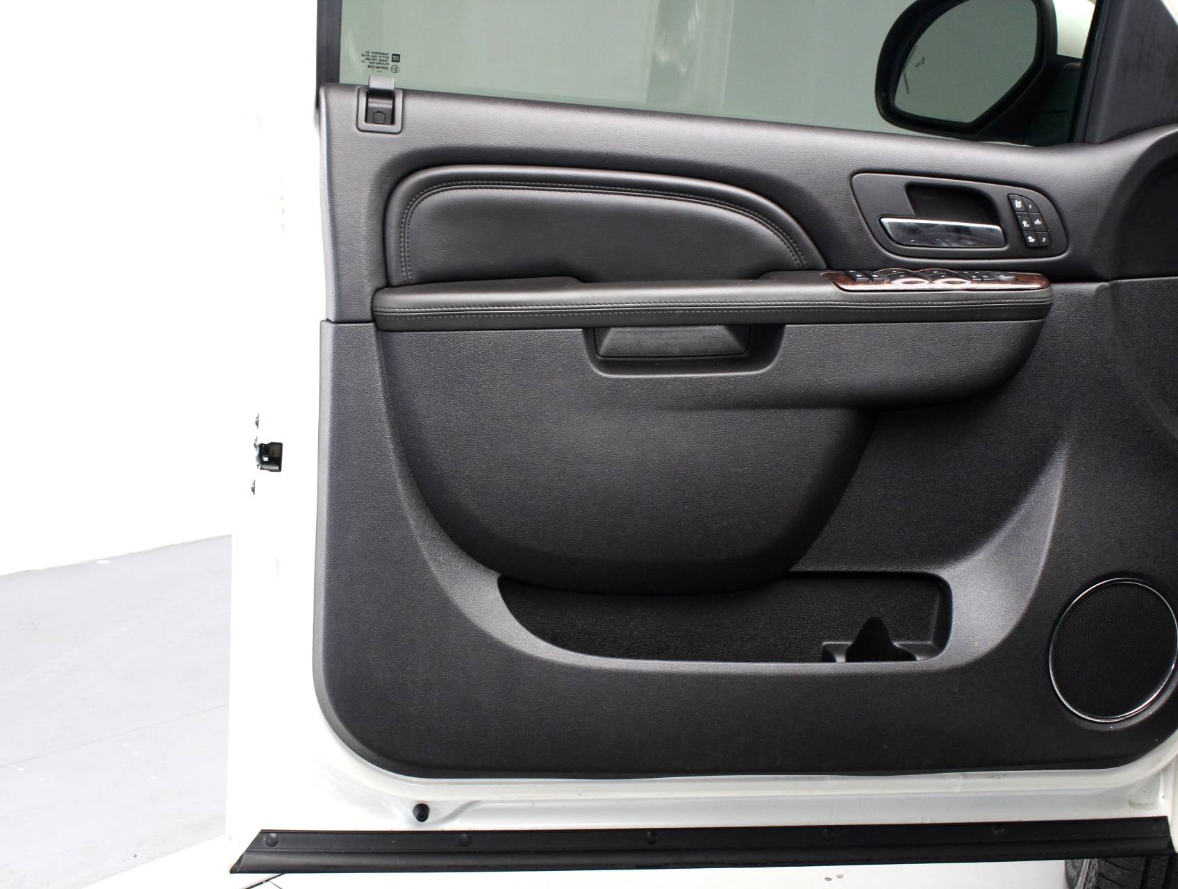 Florida Fine Cars - Used GMC YUKON 2011 WEST PALM DENALI