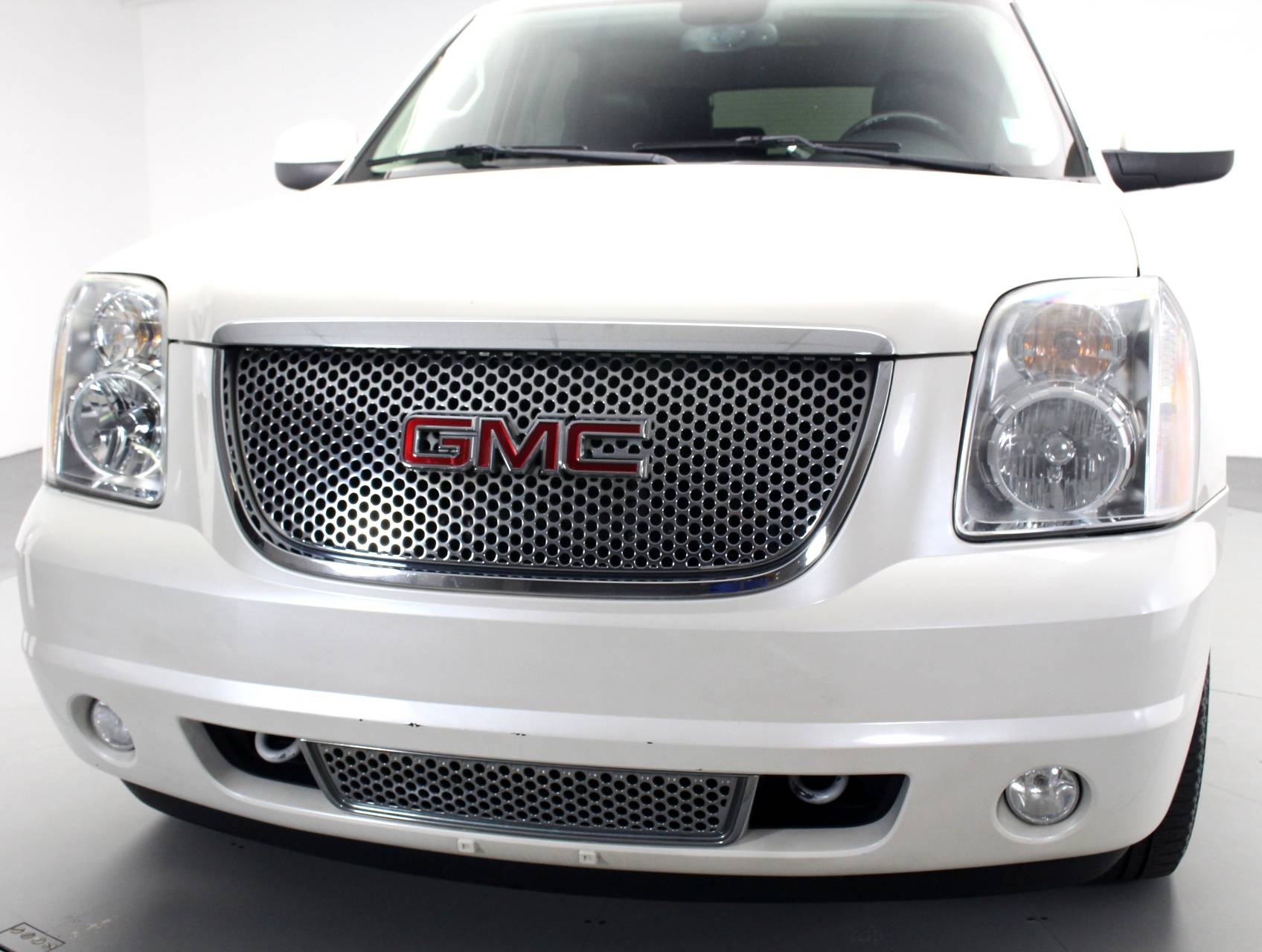 Florida Fine Cars - Used GMC YUKON 2011 WEST PALM DENALI