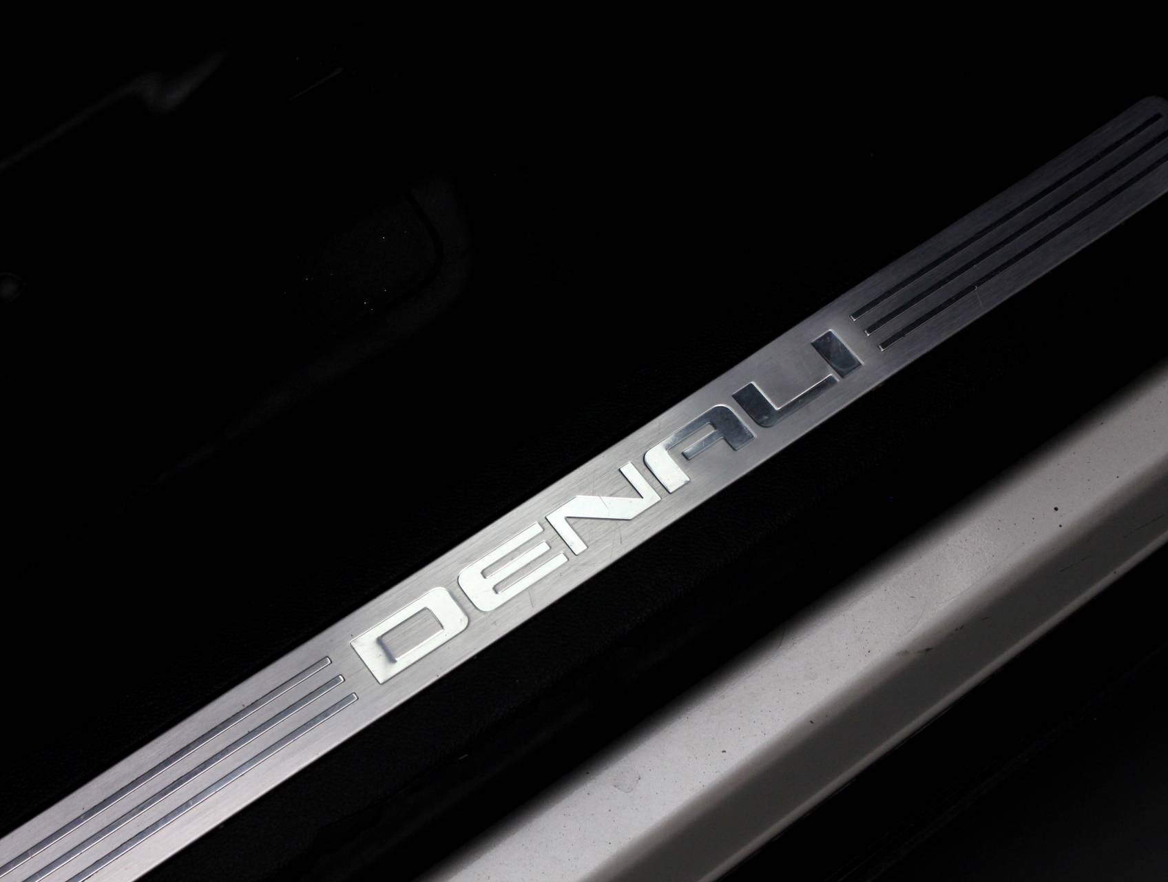 Florida Fine Cars - Used GMC YUKON 2011 WEST PALM DENALI