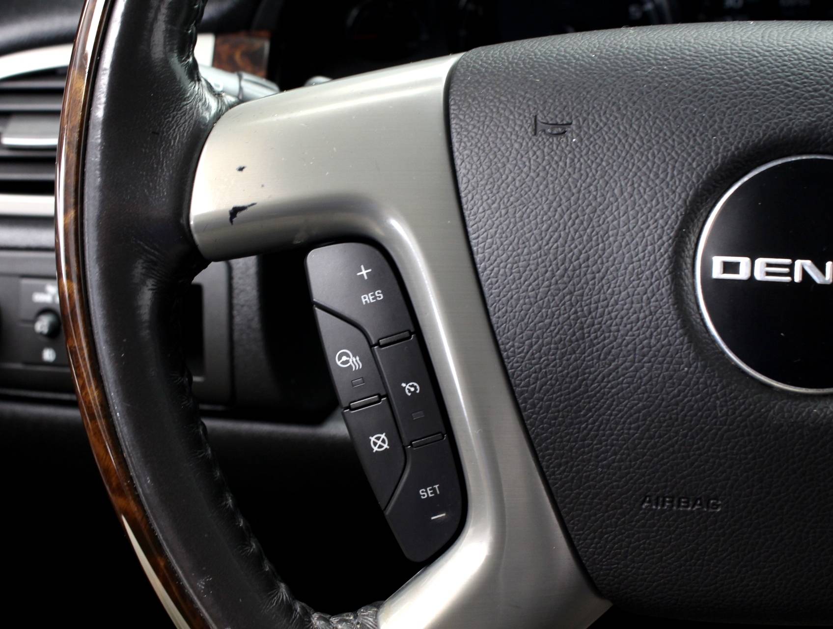 Florida Fine Cars - Used GMC YUKON 2011 WEST PALM DENALI