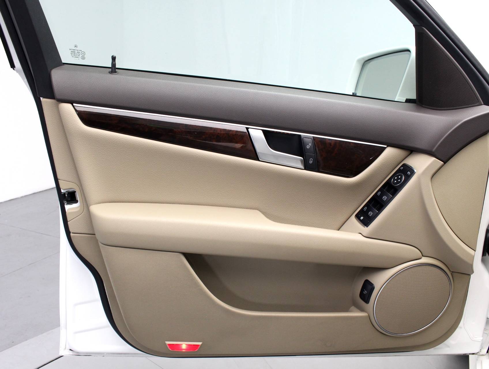 Florida Fine Cars - Used MERCEDES-BENZ C CLASS 2014 MIAMI C250