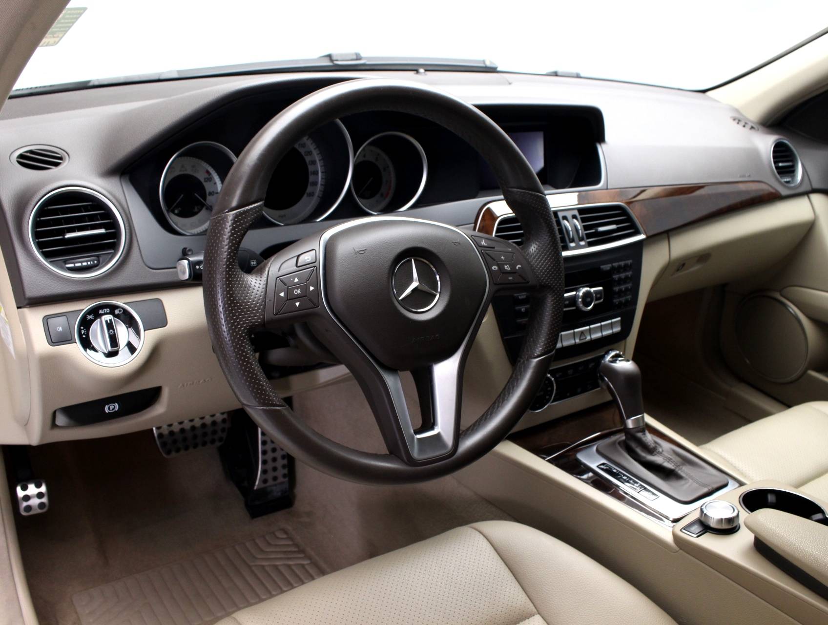 Florida Fine Cars - Used MERCEDES-BENZ C CLASS 2014 MIAMI C250