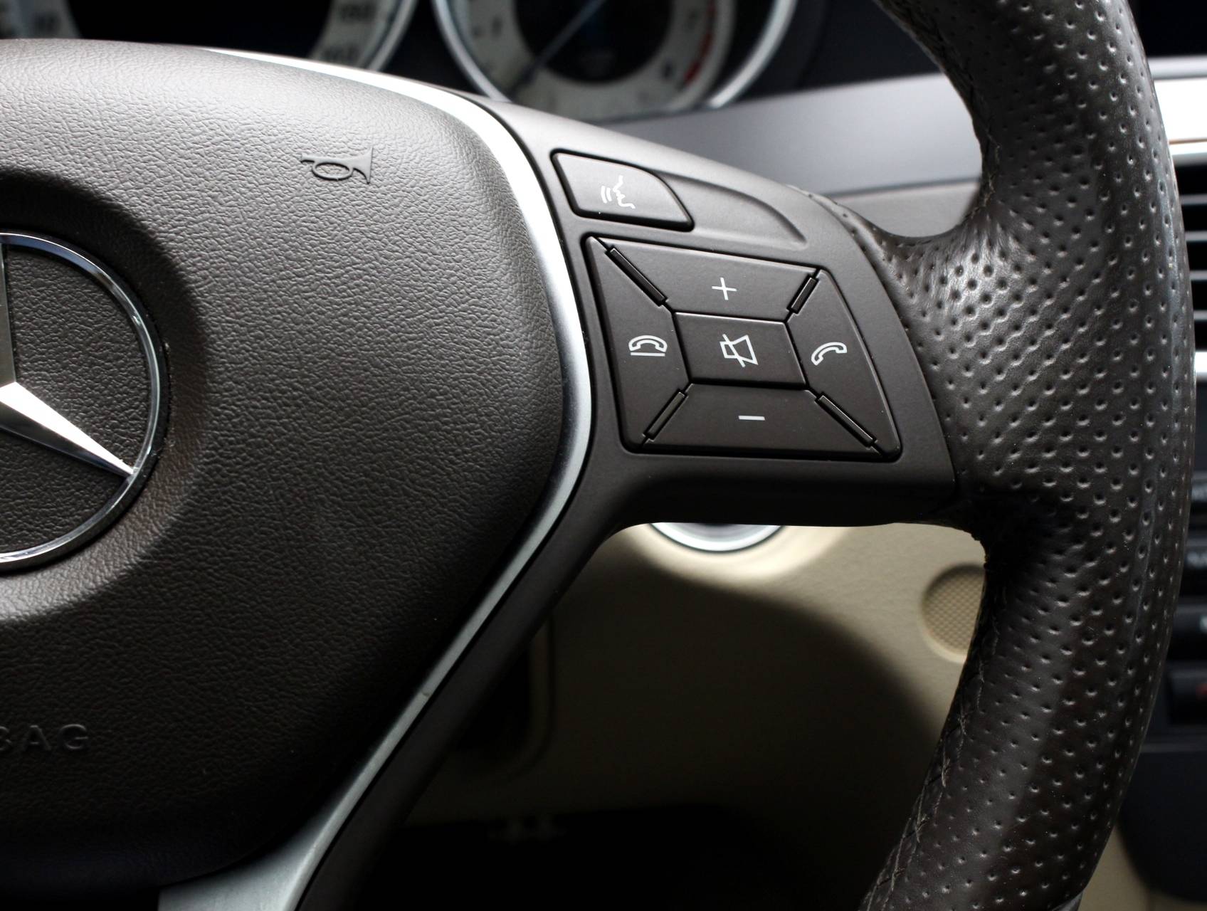 Florida Fine Cars - Used MERCEDES-BENZ C CLASS 2014 MIAMI C250