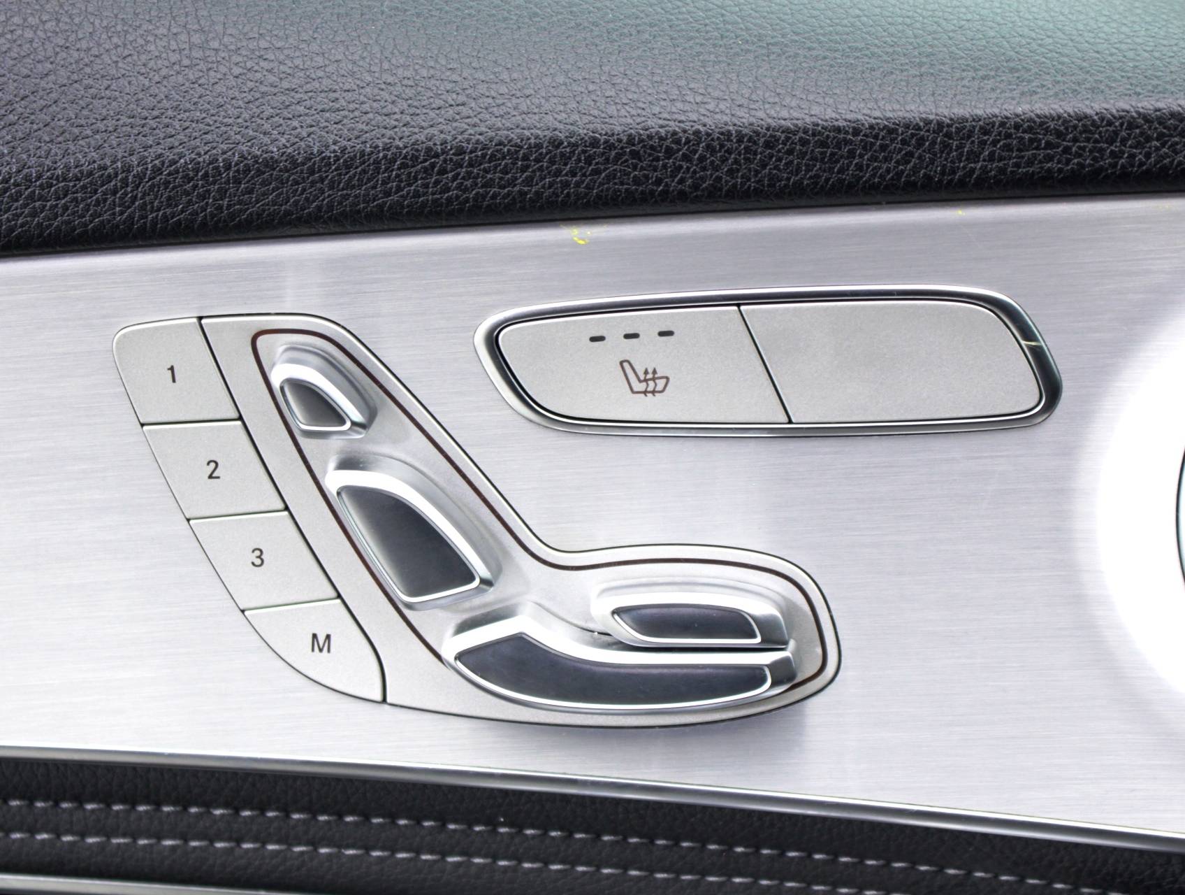 Florida Fine Cars - Used MERCEDES-BENZ C CLASS 2015 HOLLYWOOD C300