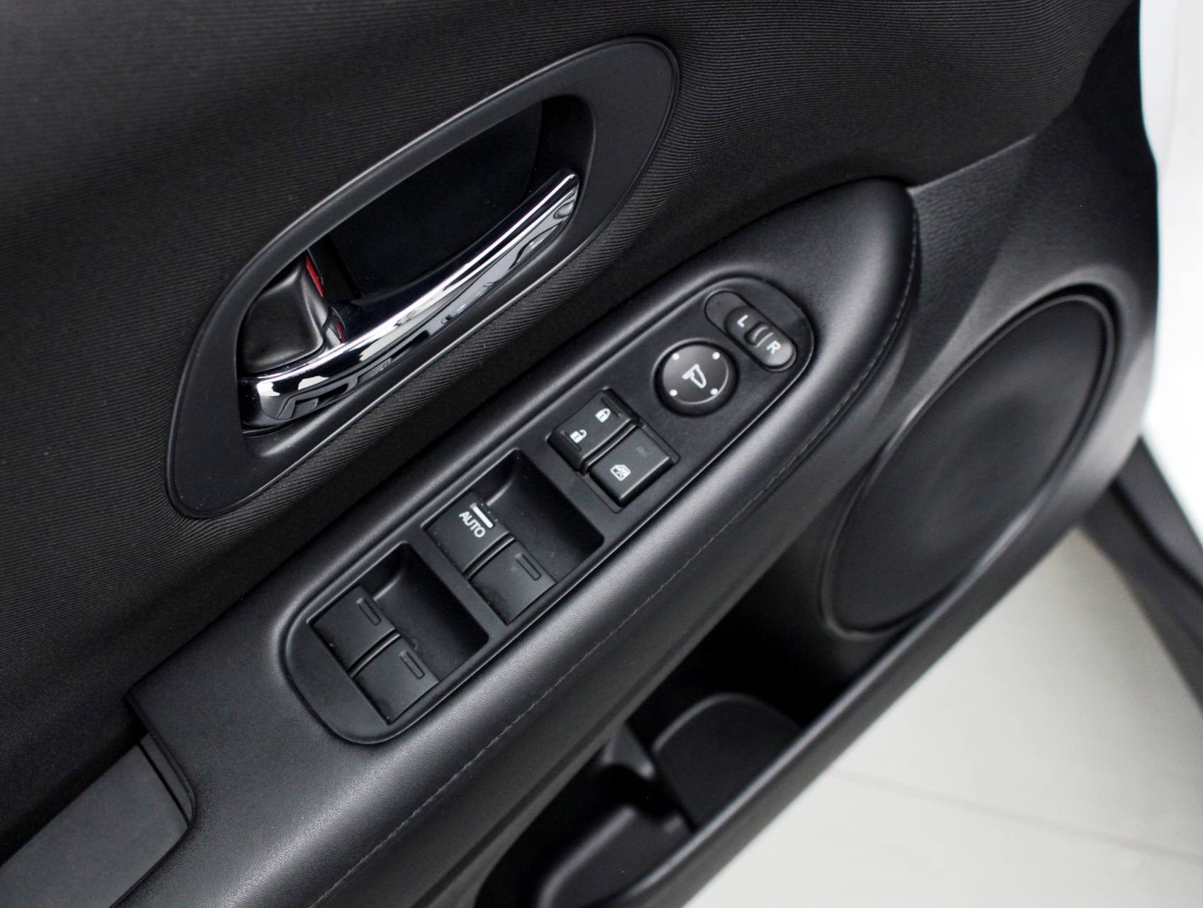 Florida Fine Cars - Used HONDA HR V 2016 MIAMI LX