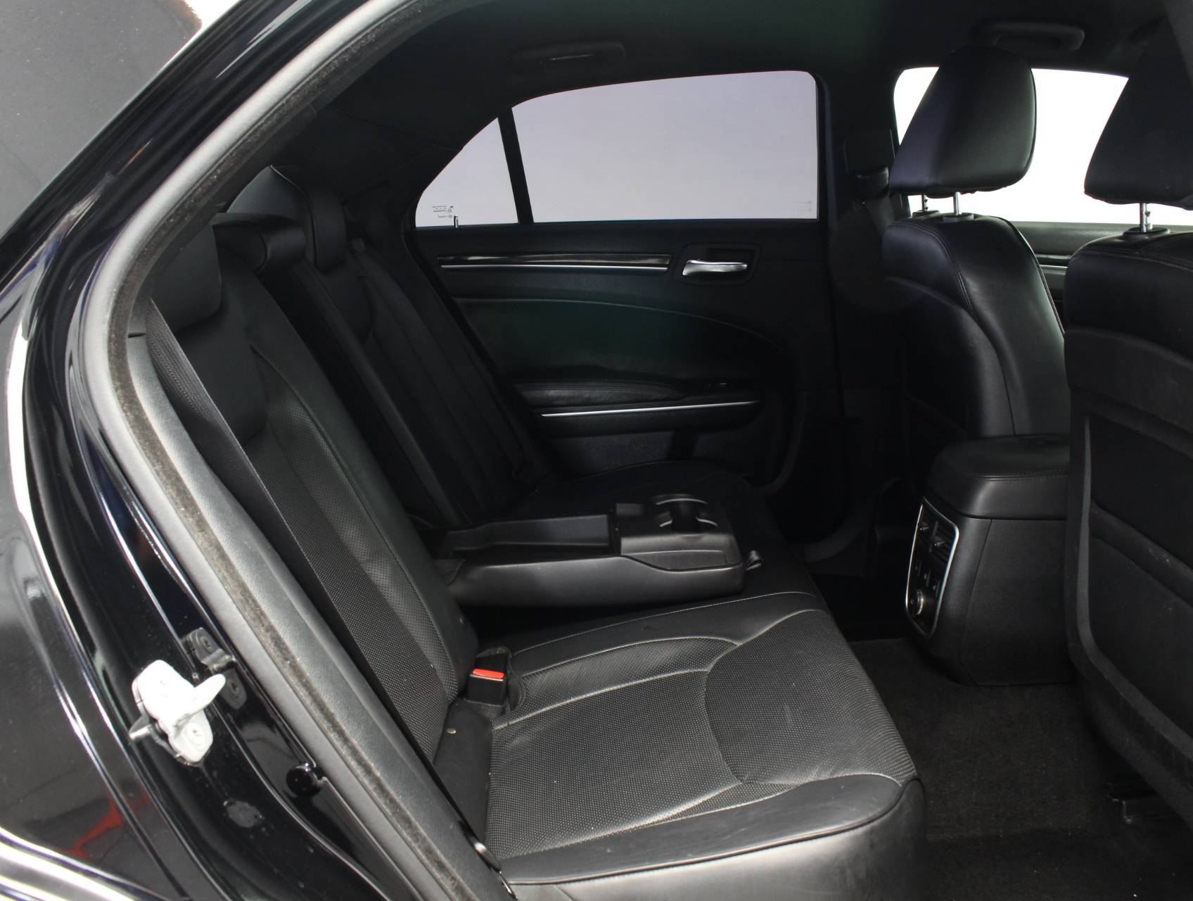 Florida Fine Cars - Used CHRYSLER 300C 2014 HOLLYWOOD John Varvatos Luxury