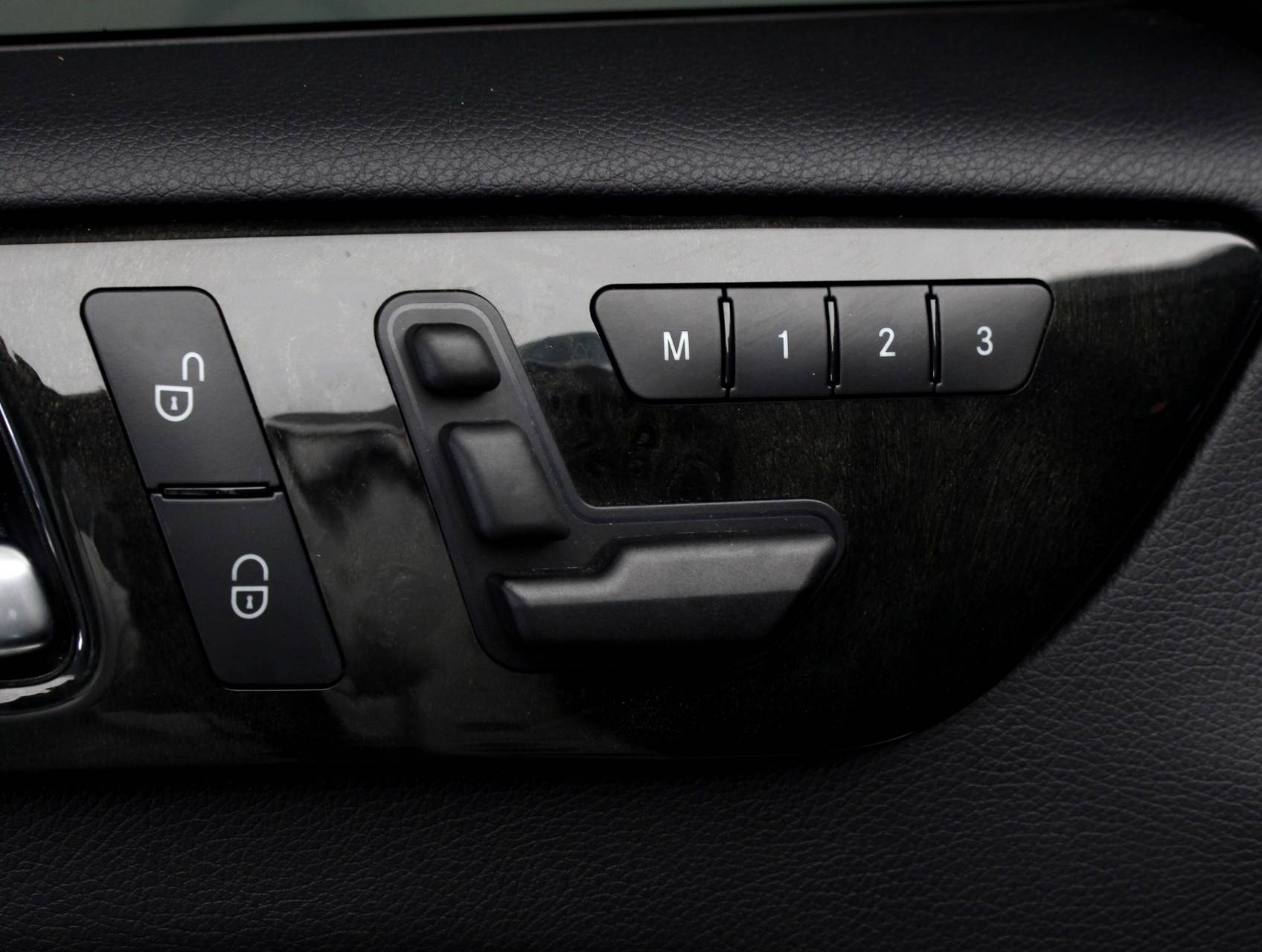 Florida Fine Cars - Used MERCEDES-BENZ M CLASS 2015 HOLLYWOOD ML350