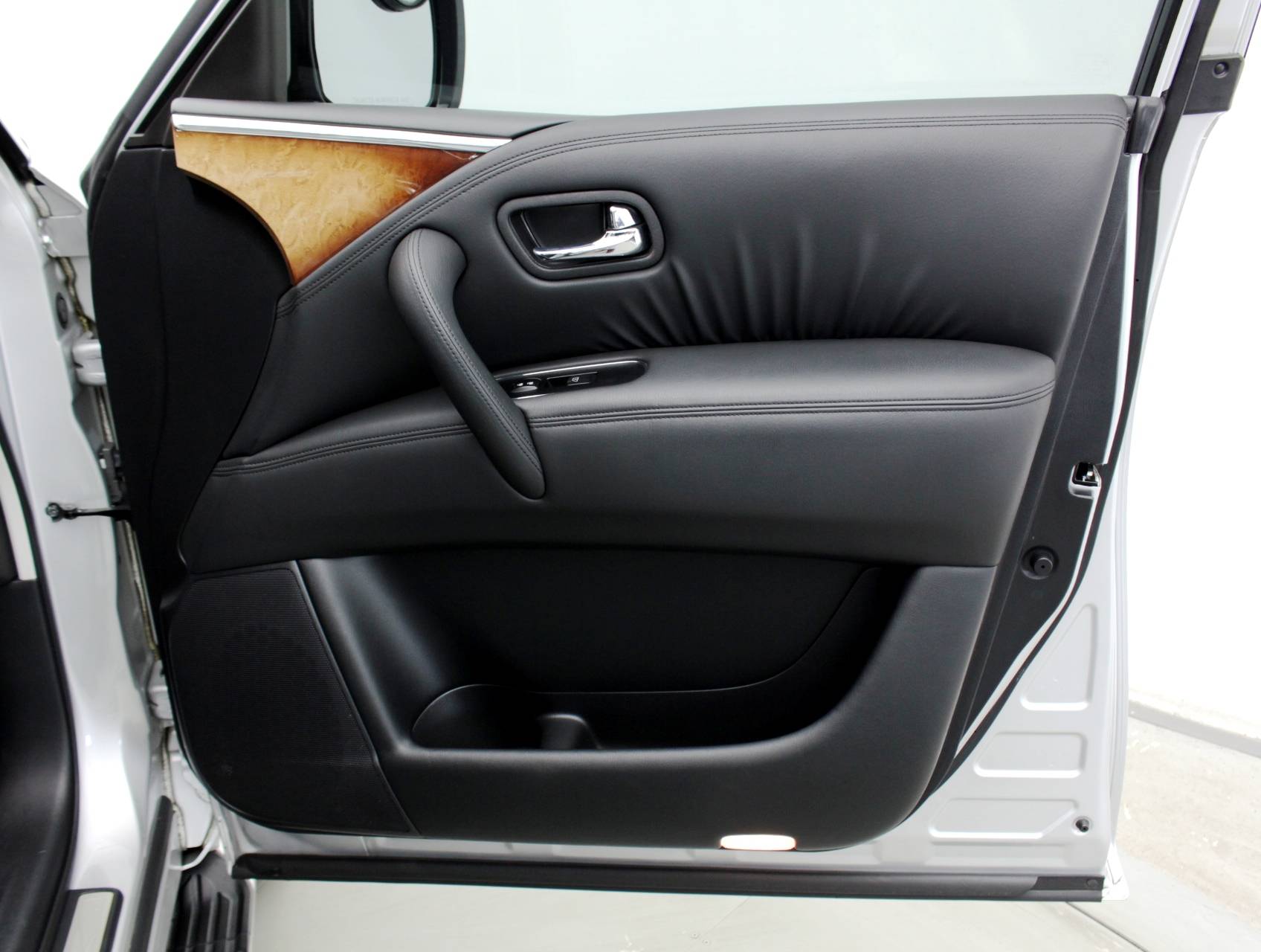 Florida Fine Cars - Used INFINITI QX56 2011 MIAMI BASE