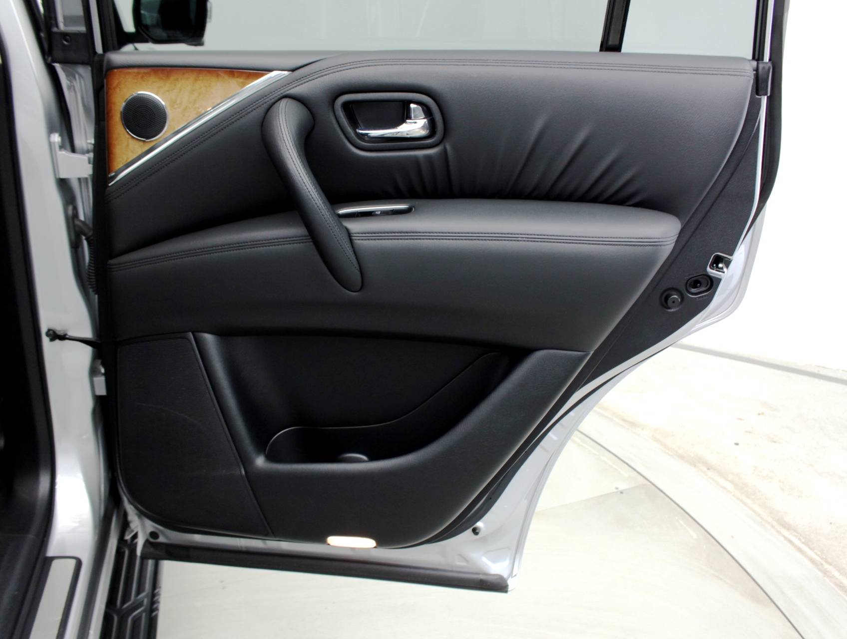 Florida Fine Cars - Used INFINITI QX56 2011 MIAMI BASE