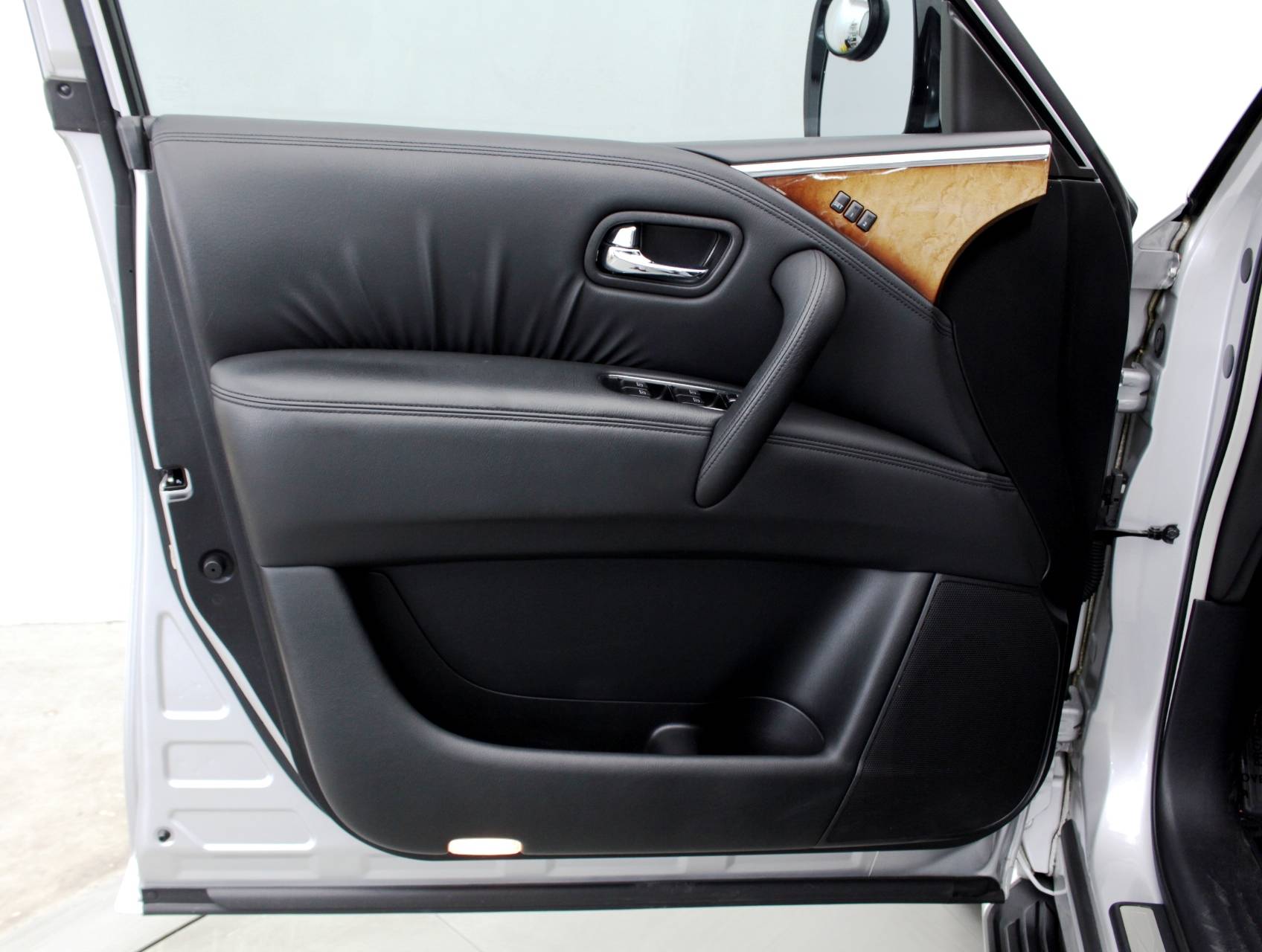 Florida Fine Cars - Used INFINITI QX56 2011 MIAMI BASE