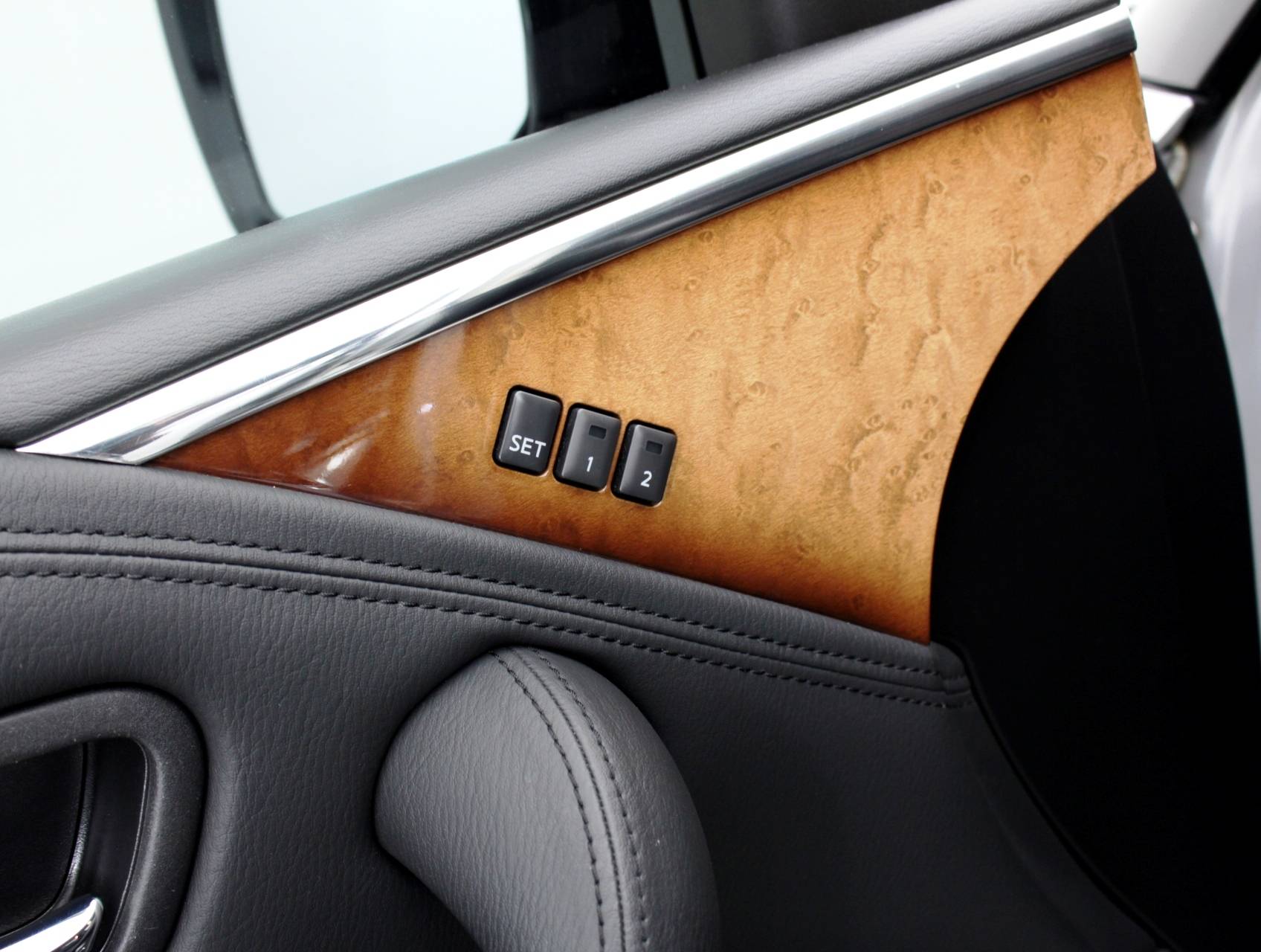 Florida Fine Cars - Used INFINITI QX56 2011 MIAMI BASE