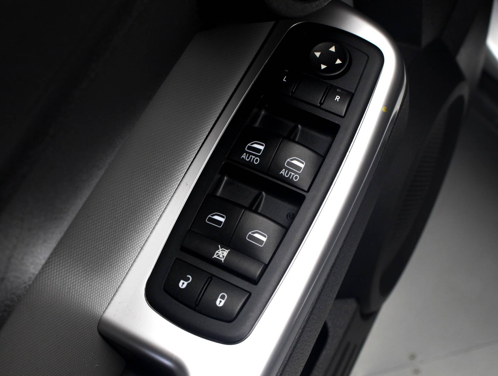 Florida Fine Cars - Used DODGE NITRO 2007 WEST PALM SLT