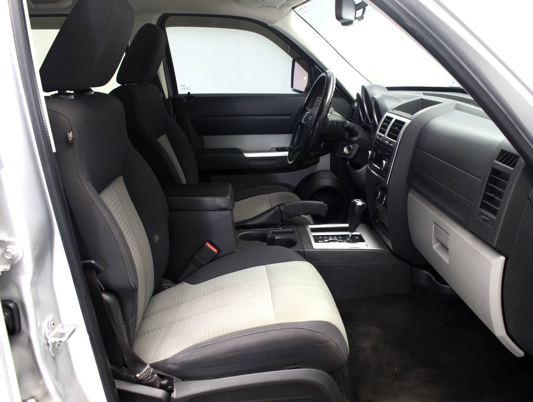 Florida Fine Cars - Used DODGE NITRO 2007 WEST PALM SLT