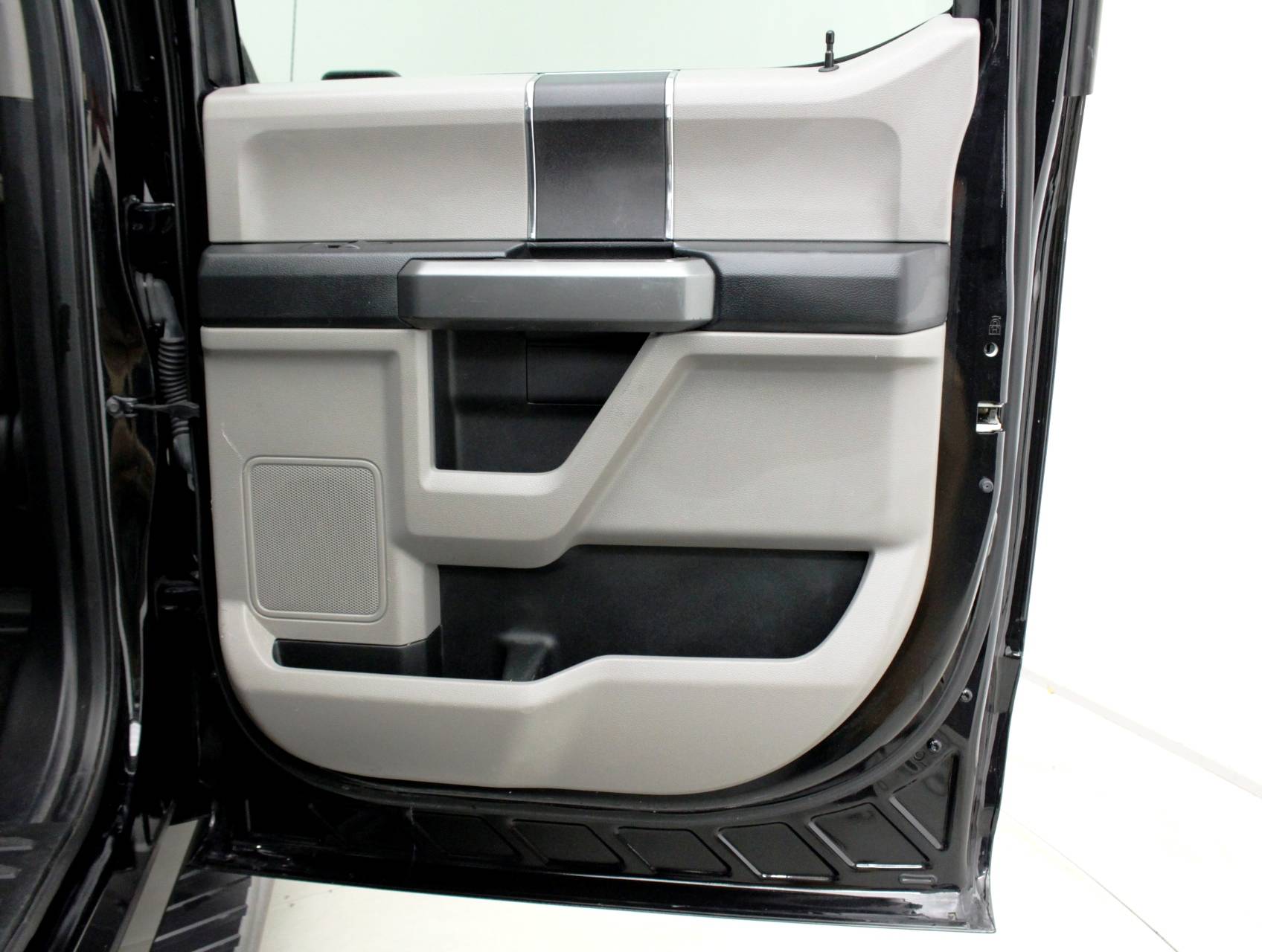 Florida Fine Cars - Used FORD F 150 2016 MIAMI Xlt