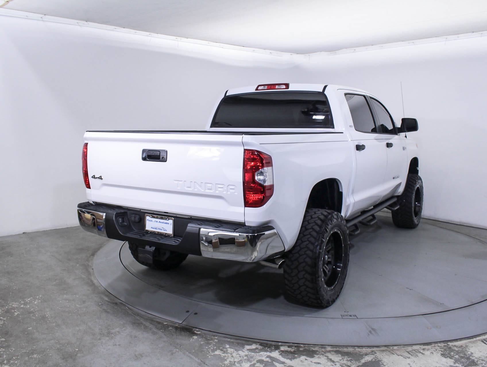 Florida Fine Cars - Used TOYOTA TUNDRA 2016 WEST PALM Sr5