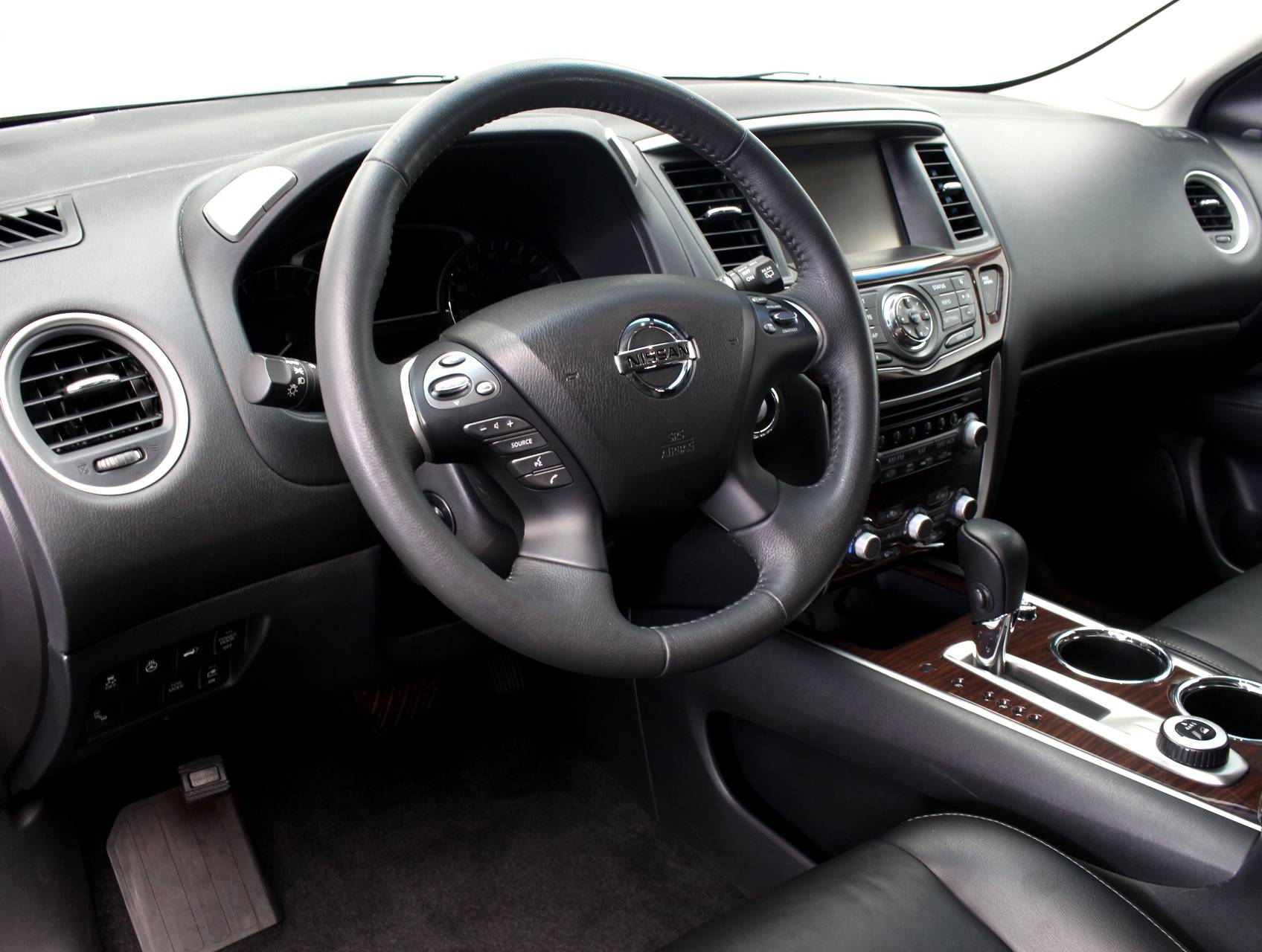 Florida Fine Cars - Used NISSAN PATHFINDER 2015 WEST PALM Platinum Awd