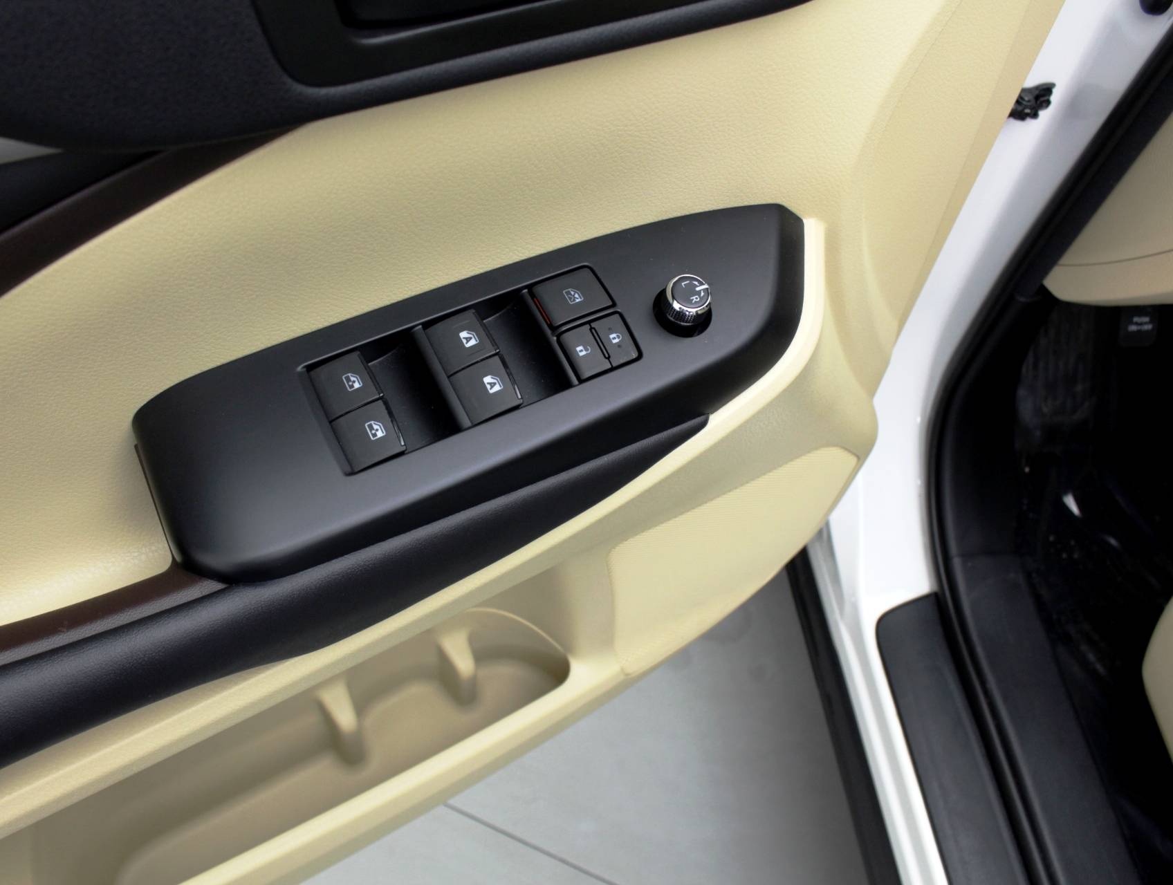 Florida Fine Cars - Used TOYOTA HIGHLANDER 2016 HOLLYWOOD Le Plus