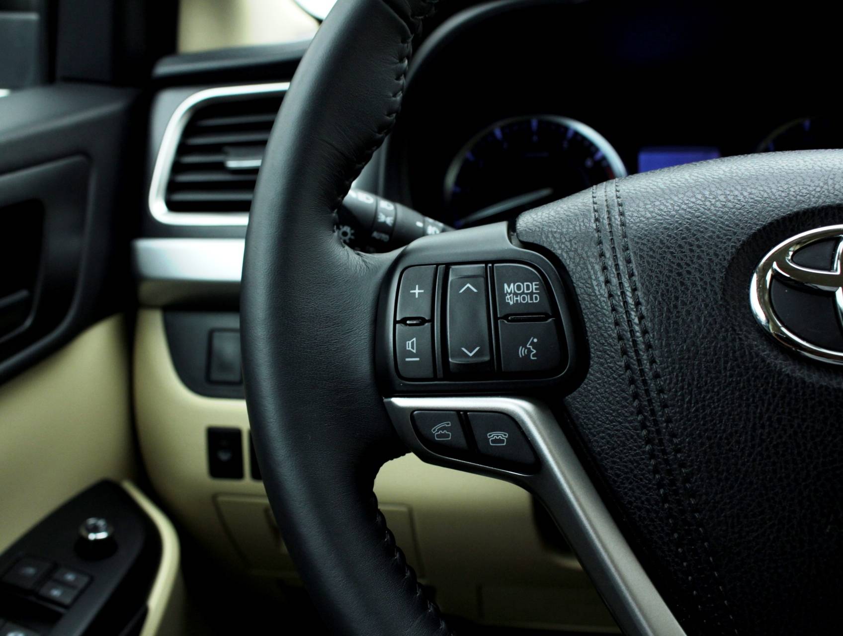 Florida Fine Cars - Used TOYOTA HIGHLANDER 2016 HOLLYWOOD Le Plus