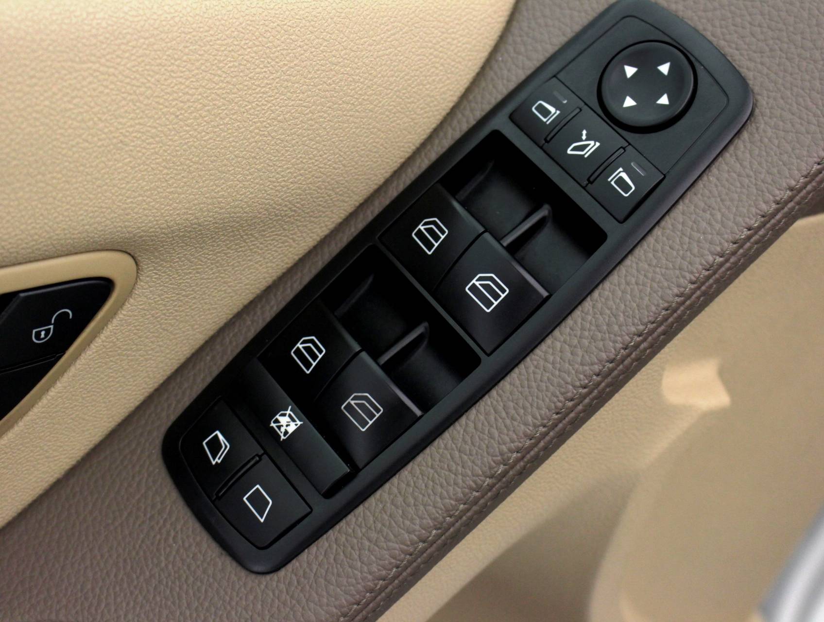 Florida Fine Cars - Used MERCEDES-BENZ R CLASS 2006 MIAMI R350 4MATIC