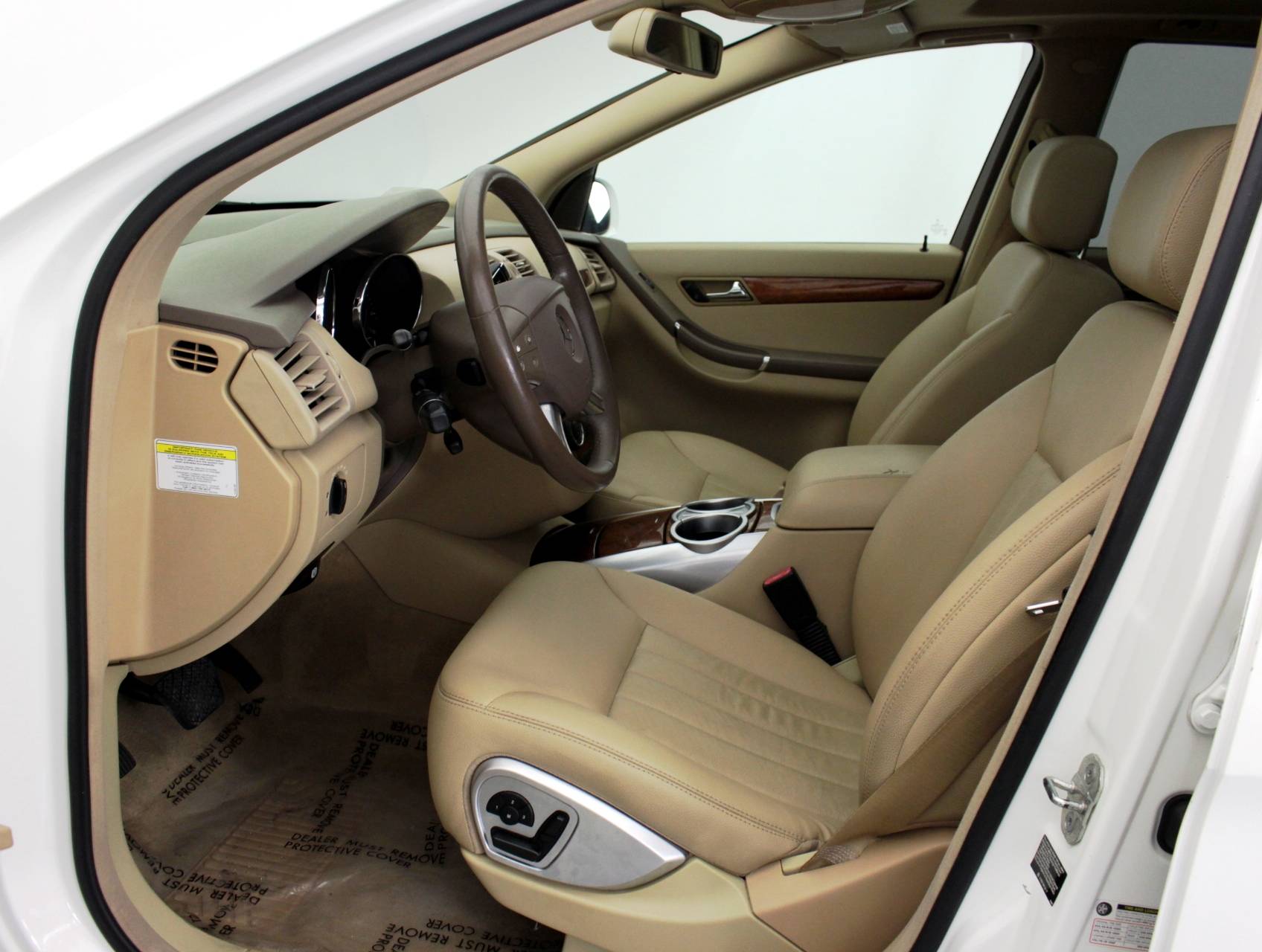 Florida Fine Cars - Used MERCEDES-BENZ R CLASS 2006 MIAMI R350 4MATIC