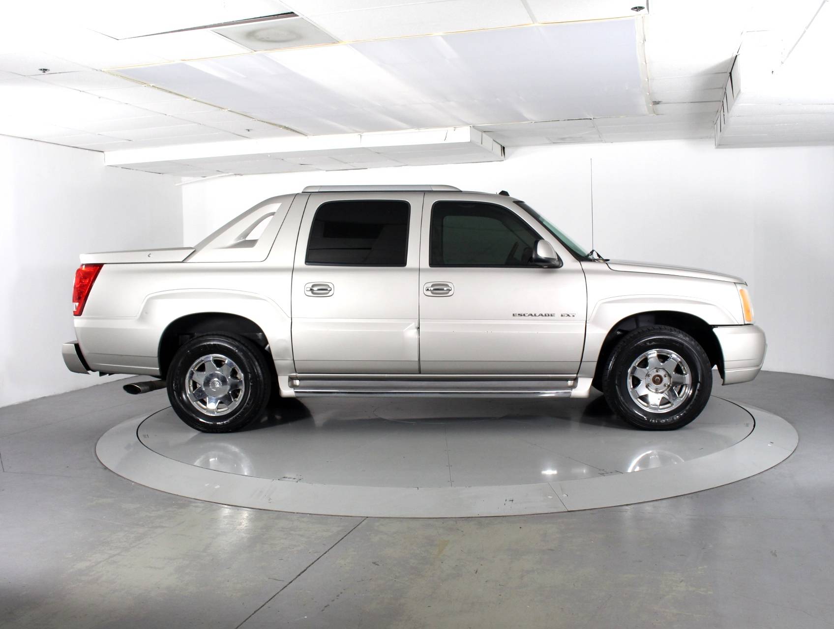 Florida Fine Cars - Used CADILLAC ESCALADE EXT 2004 WEST PALM BASE