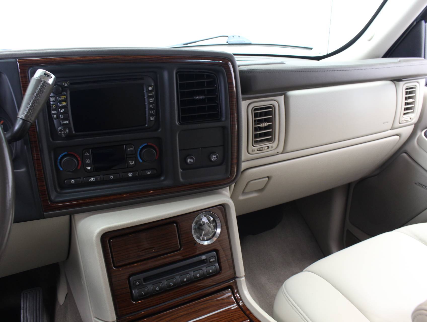 Florida Fine Cars - Used CADILLAC ESCALADE EXT 2004 WEST PALM BASE