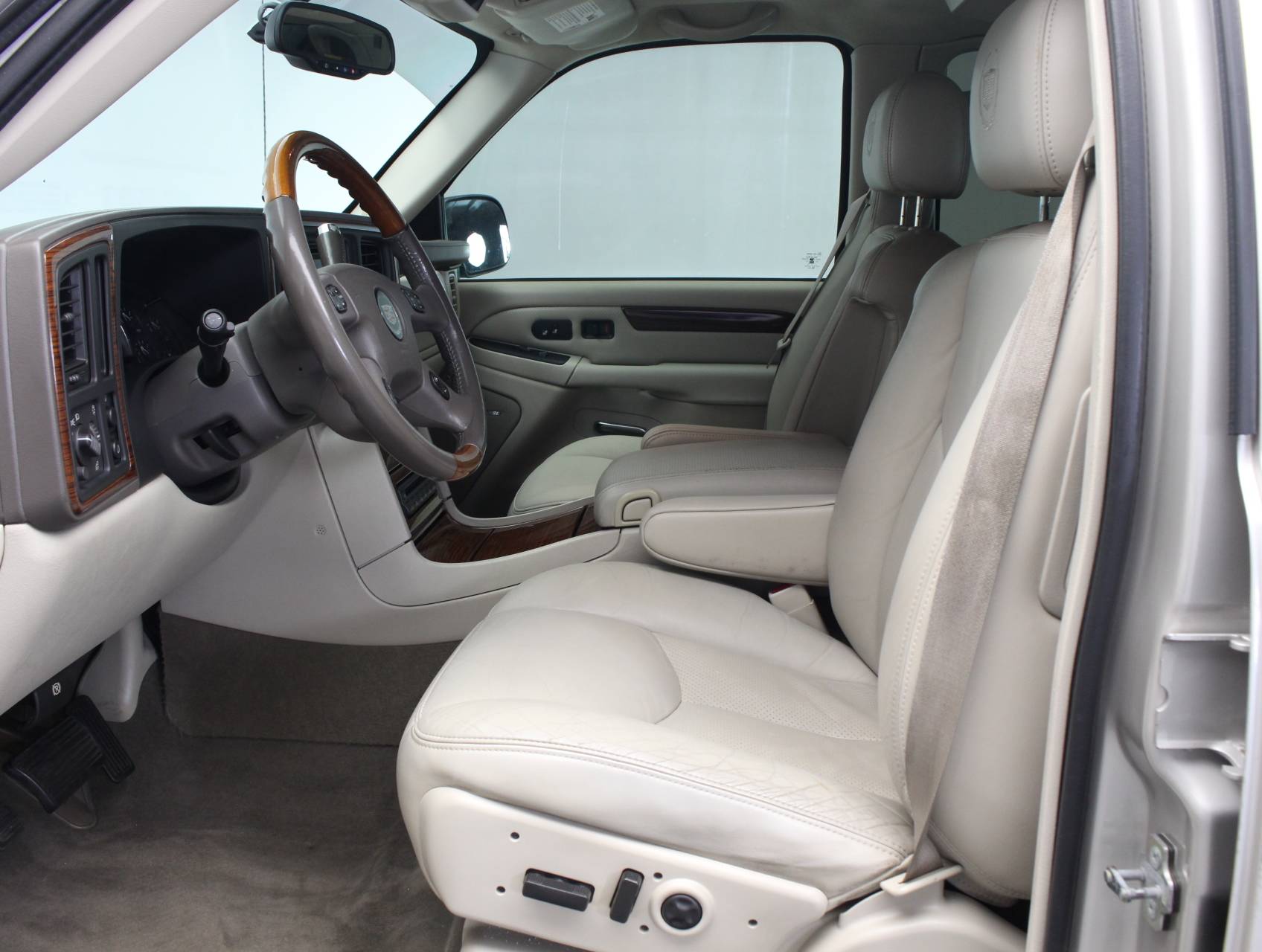 Florida Fine Cars - Used CADILLAC ESCALADE EXT 2004 WEST PALM BASE