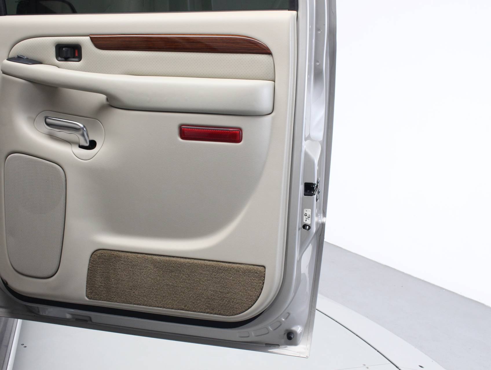 Florida Fine Cars - Used CADILLAC ESCALADE EXT 2004 WEST PALM BASE