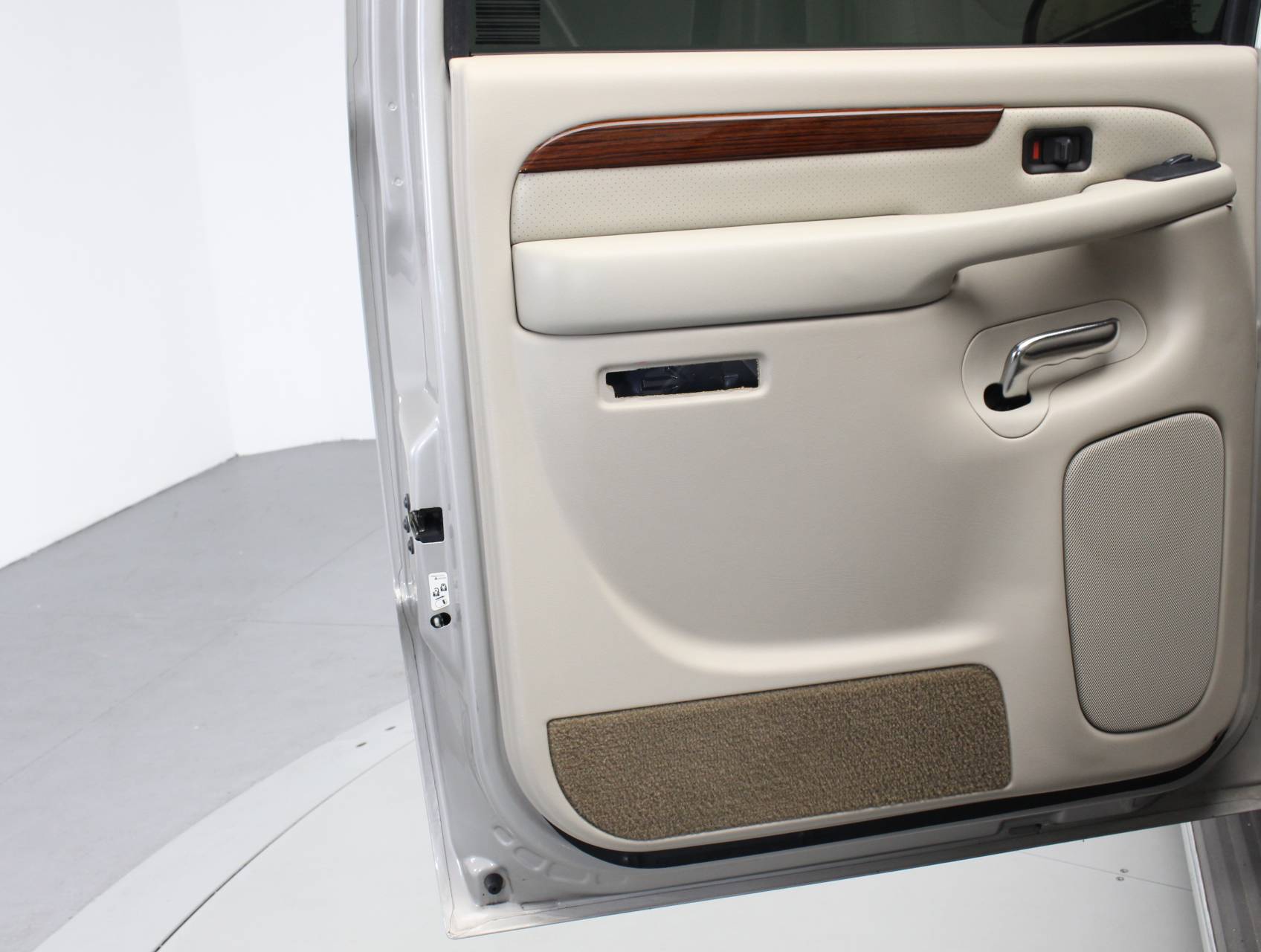 Florida Fine Cars - Used CADILLAC ESCALADE EXT 2004 WEST PALM BASE