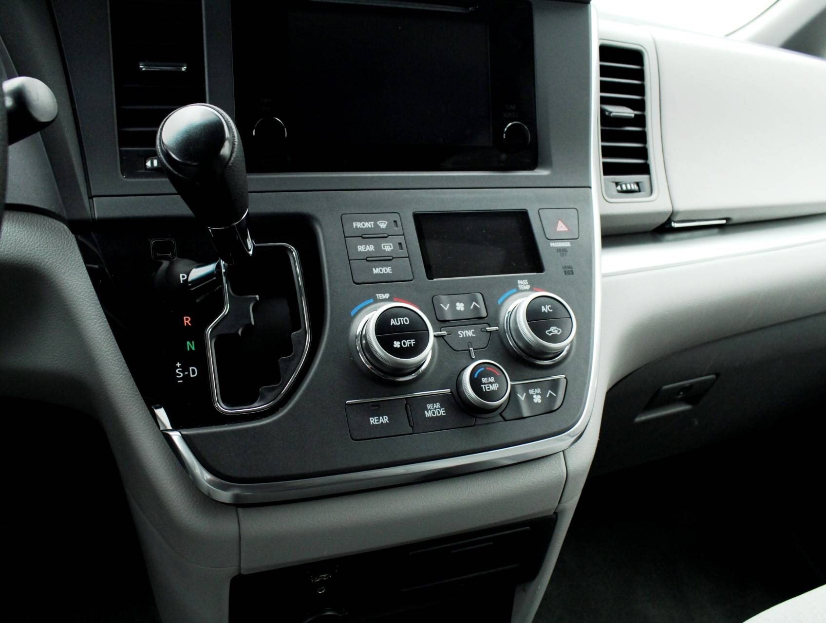 Florida Fine Cars - Used TOYOTA SIENNA 2015 MIAMI Le