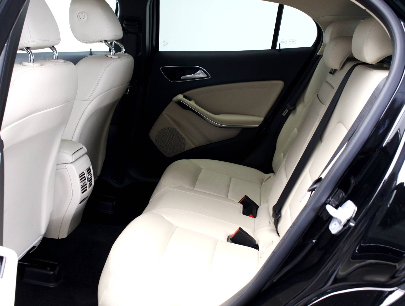 Florida Fine Cars - Used MERCEDES-BENZ GLA CLASS 2015 WEST PALM GLA250 4MATIC SPORT