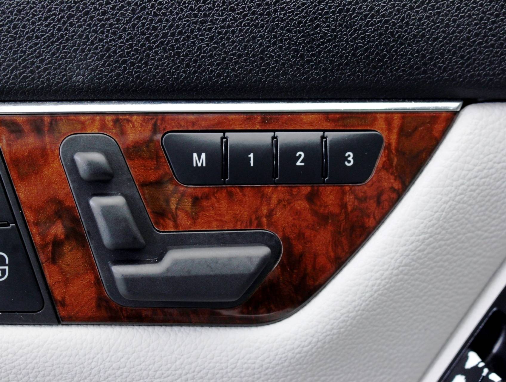 Florida Fine Cars - Used MERCEDES-BENZ C CLASS 2011 HOLLYWOOD C300 Sport