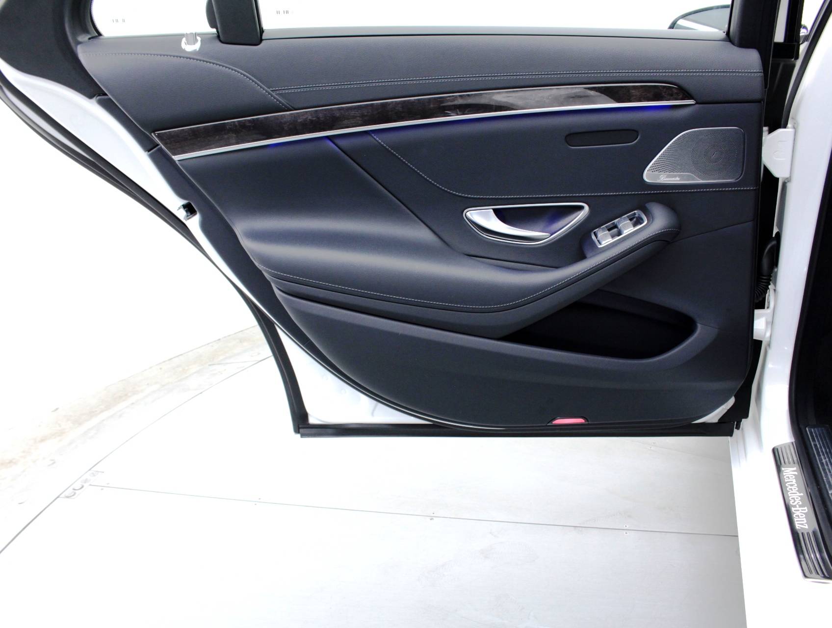 Florida Fine Cars - Used MERCEDES-BENZ S CLASS 2015 MIAMI S550 4MATIC