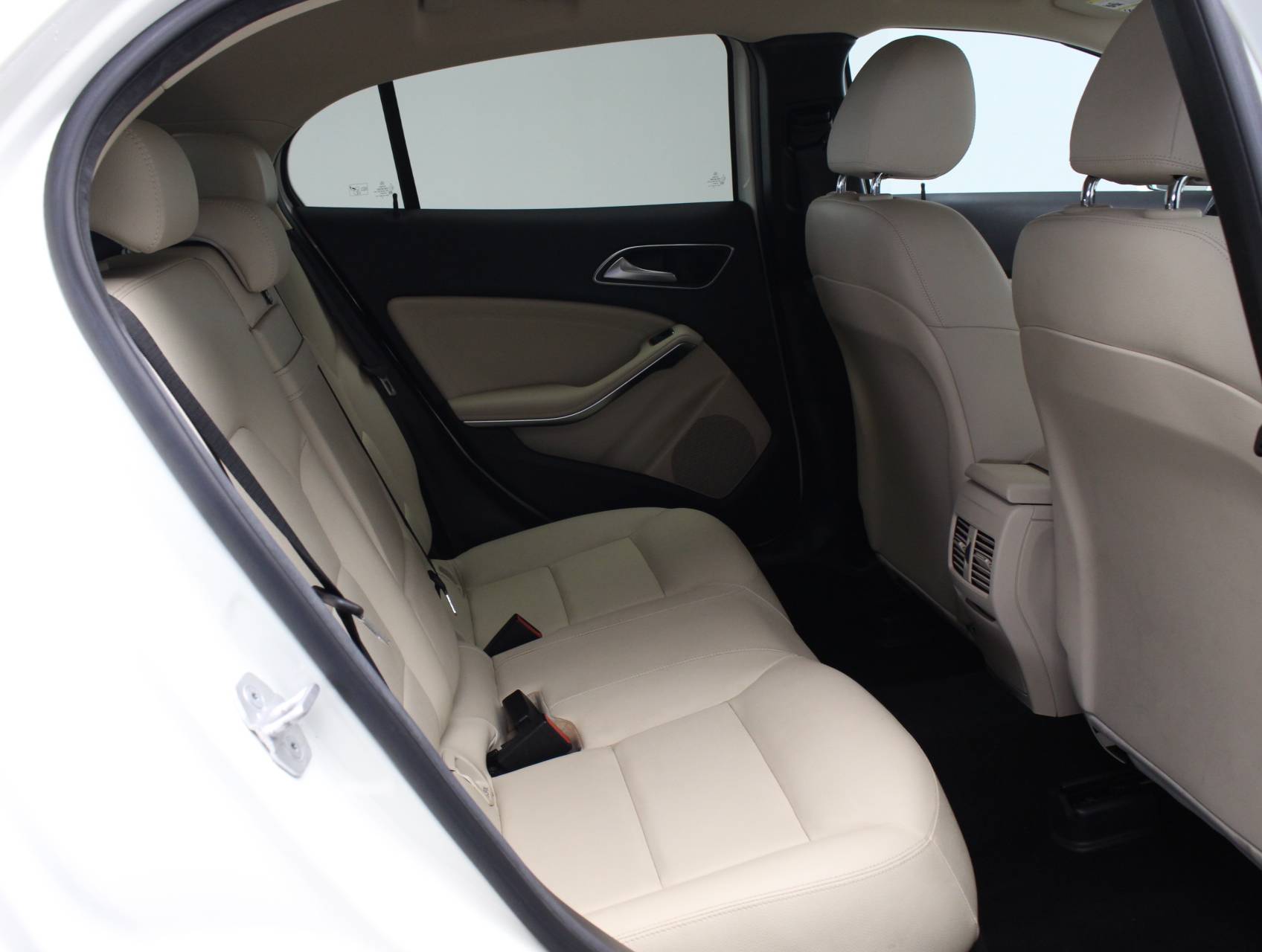 Florida Fine Cars - Used MERCEDES-BENZ GLA CLASS 2015 MIAMI Gla250 4matic Sport