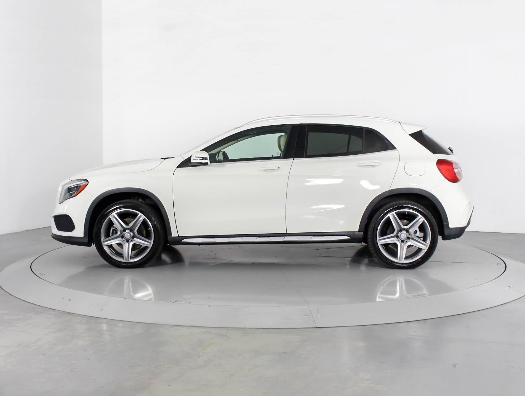 Florida Fine Cars - Used MERCEDES-BENZ GLA CLASS 2015 MIAMI Gla250 4matic Sport